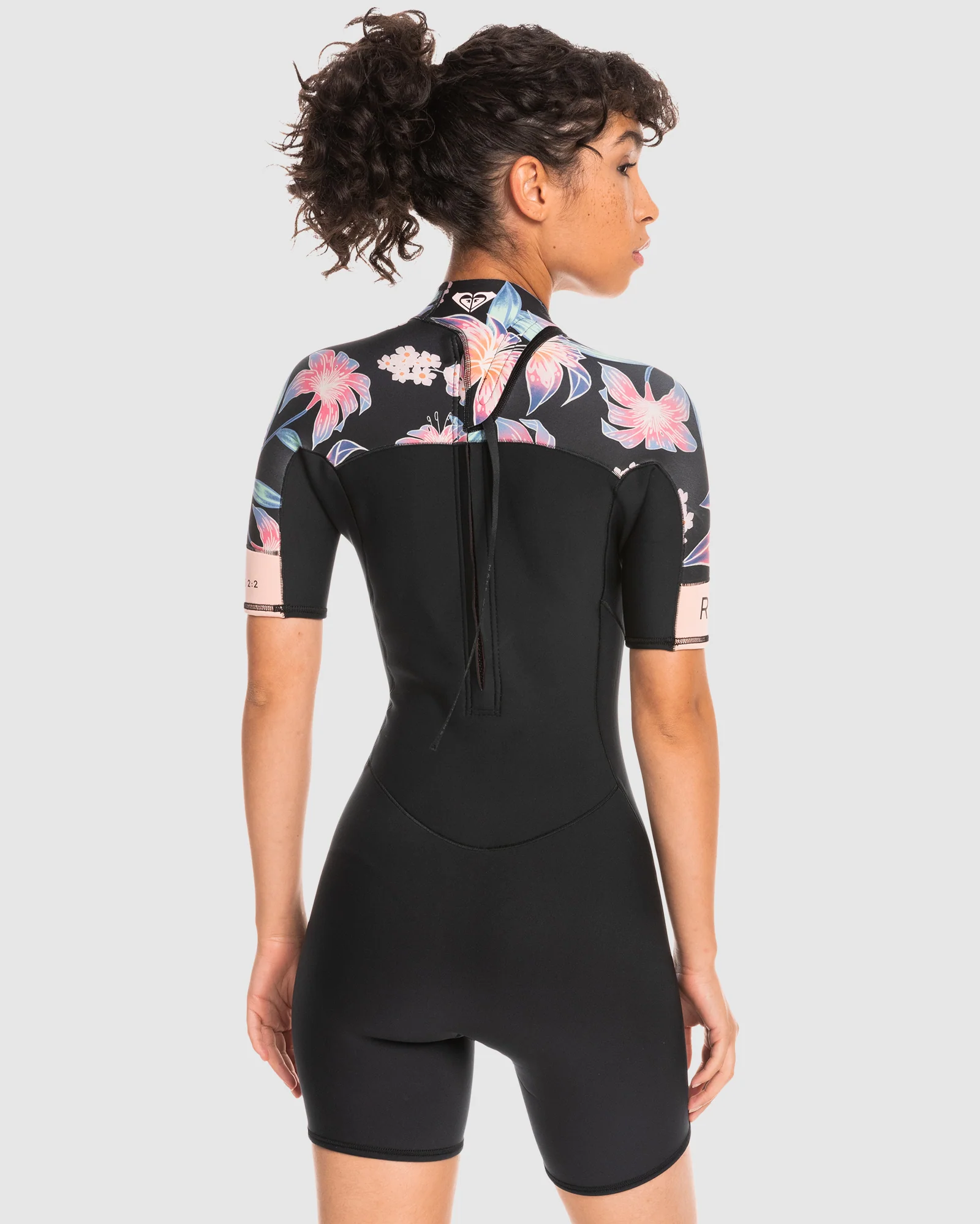 Womens 2Mm Swell Series Short Sleeve Back Zip Springsuit - Image 3