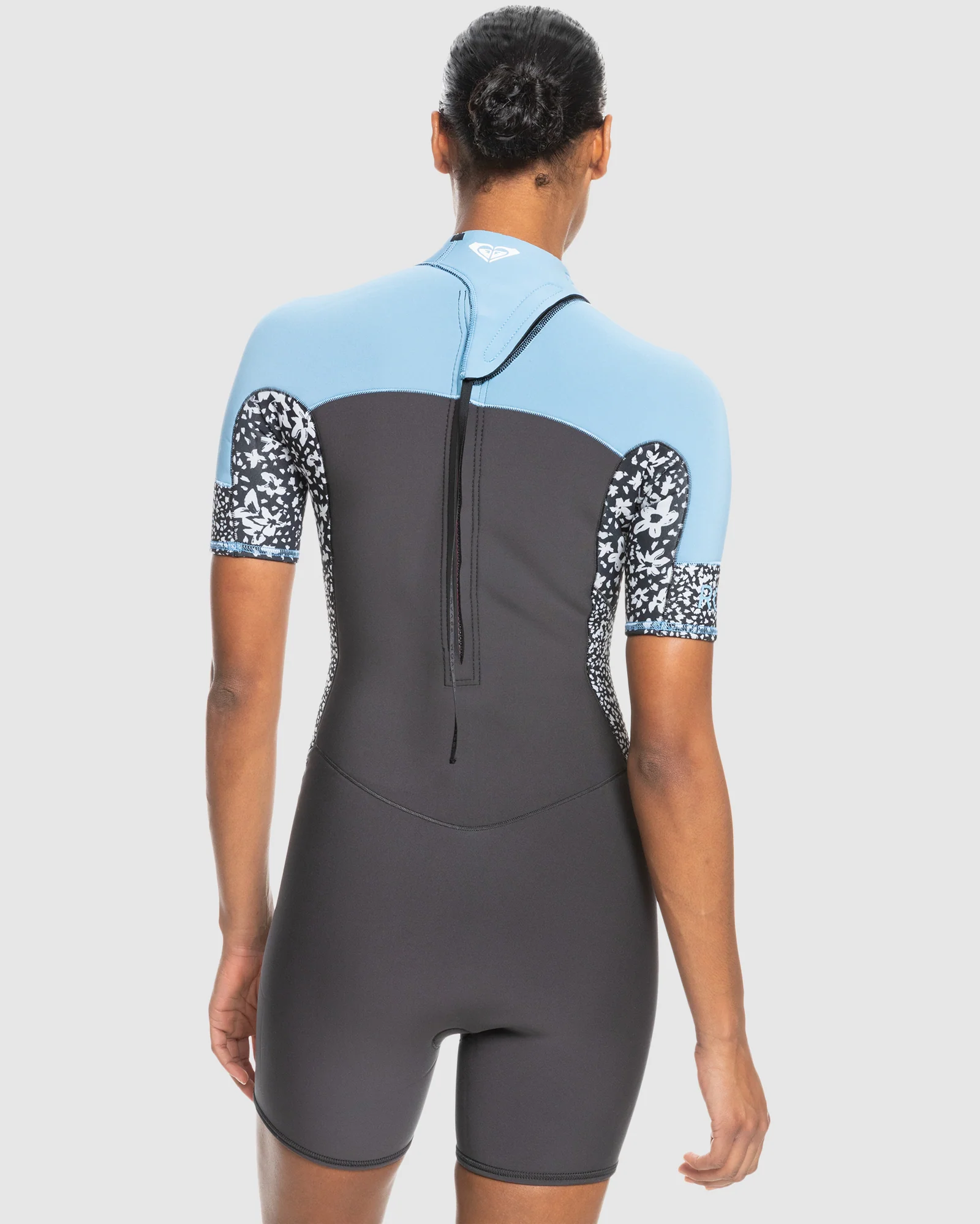 Womens 2mm Swell Series Short Sleeve Back Zip Springsuit - Image 3
