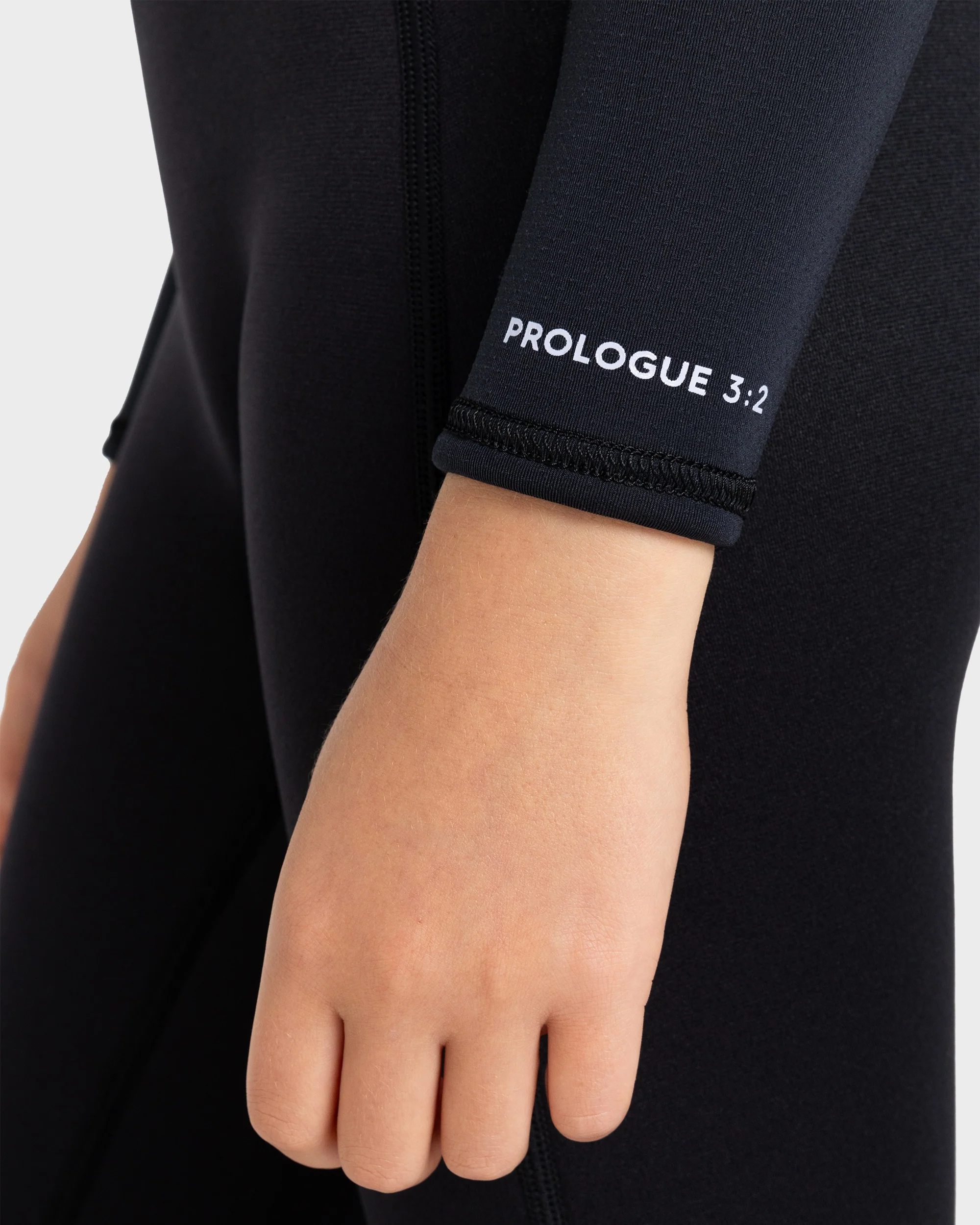 Girls 4-16 3/2mm Prologue Back Zip Wetsuit - Image 3