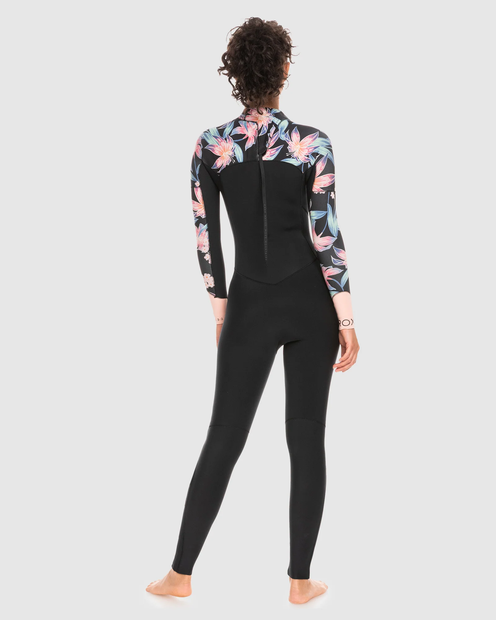 Womens 3/2Mm Swell Series 2022 Back Zip Wetsuit - Image 3