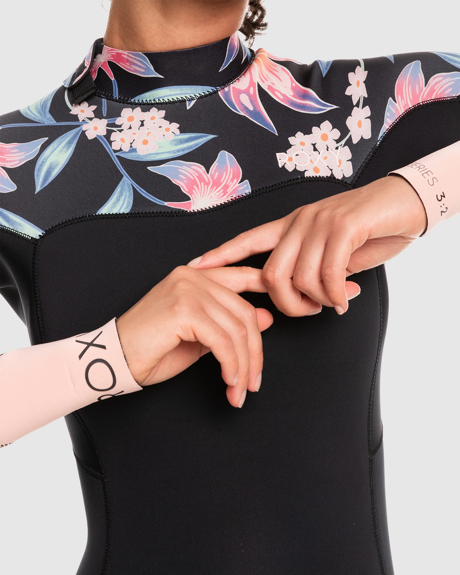 Womens 3/2Mm Swell Series 2022 Back Zip Wetsuit - Image 4