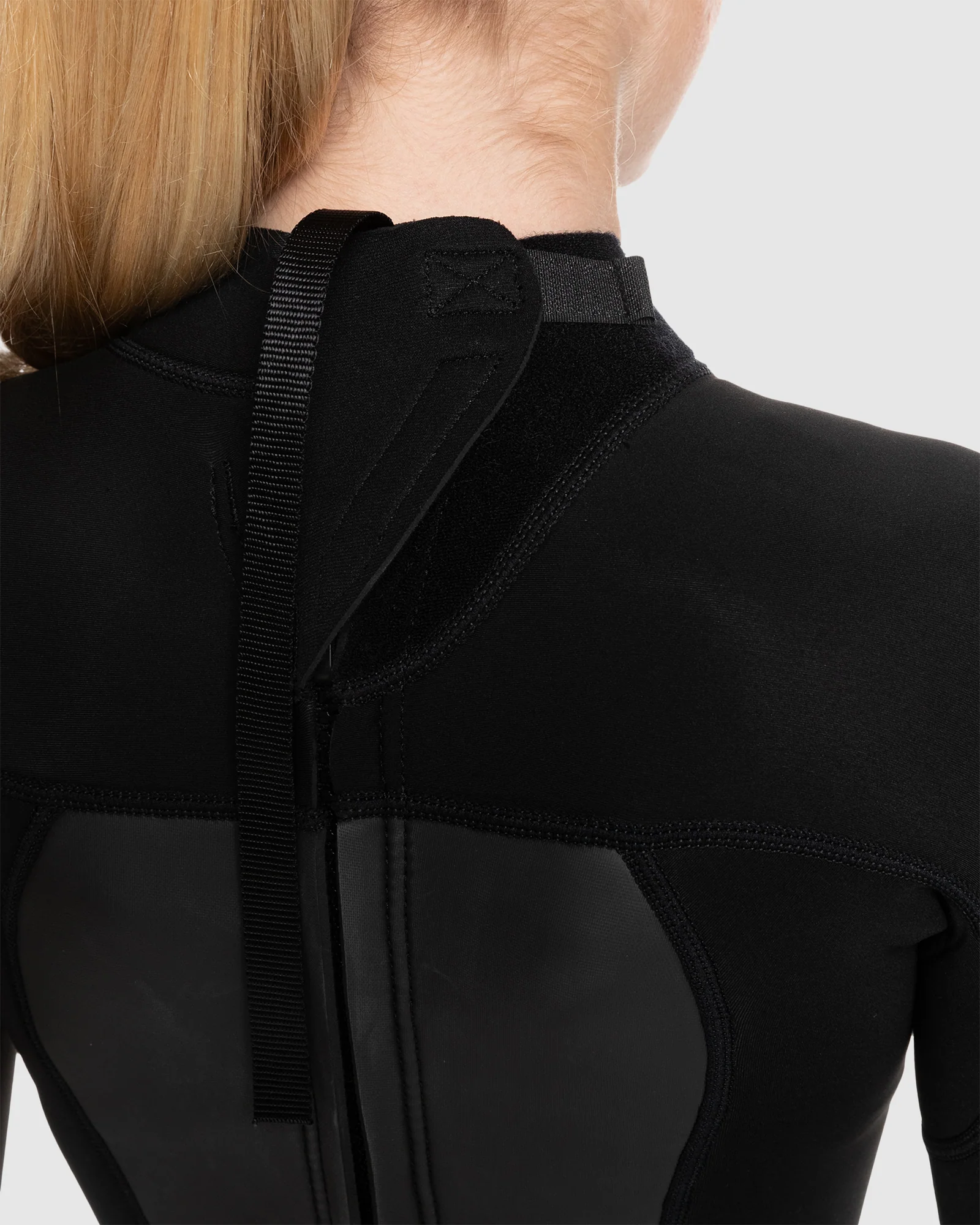 Girls 2-16 4/3mm Prologue GBS Back Zip Wetsuit - Image 4