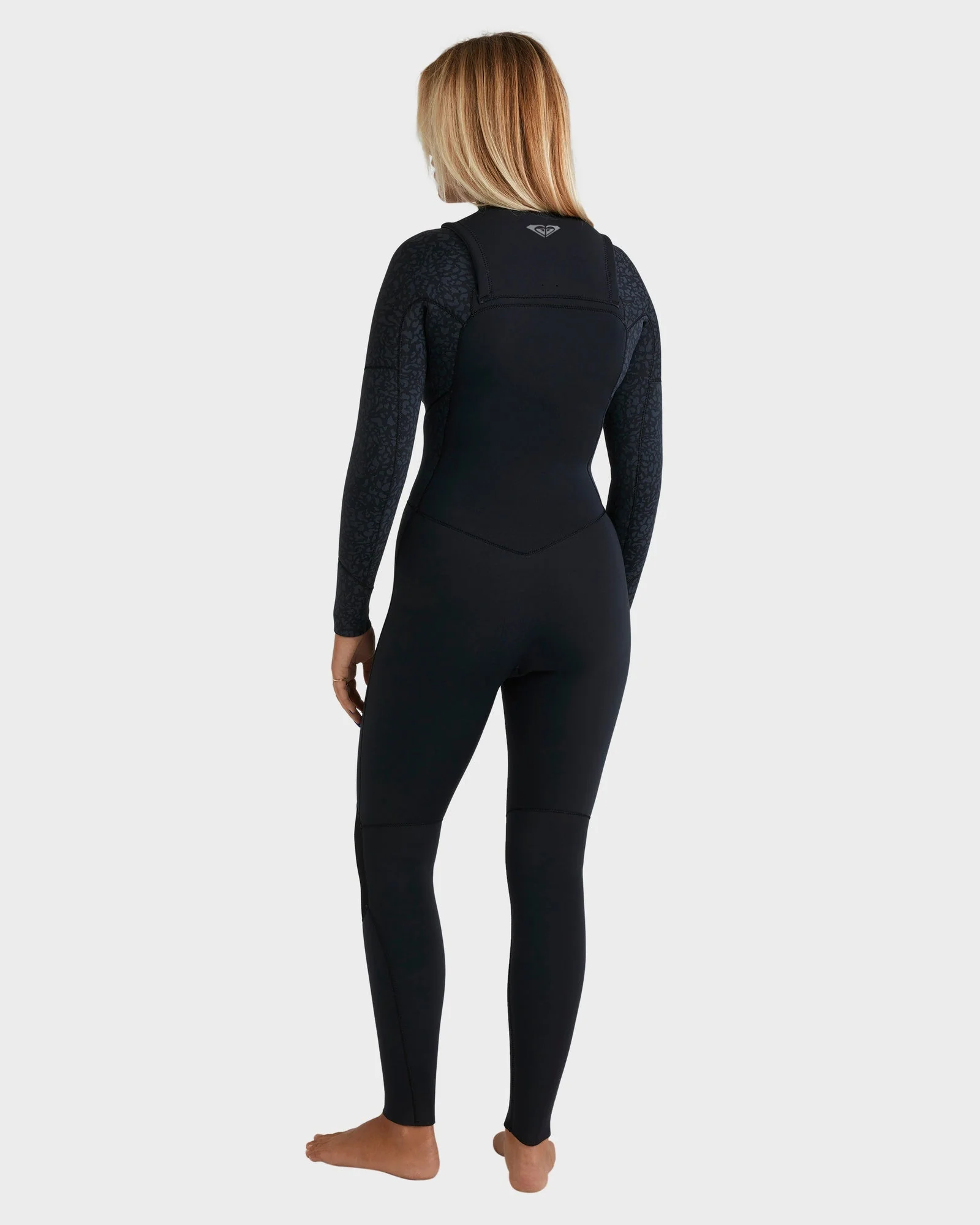 Womens 4/3mm Swell Natural Chest Zip Wetsuit - Image 2