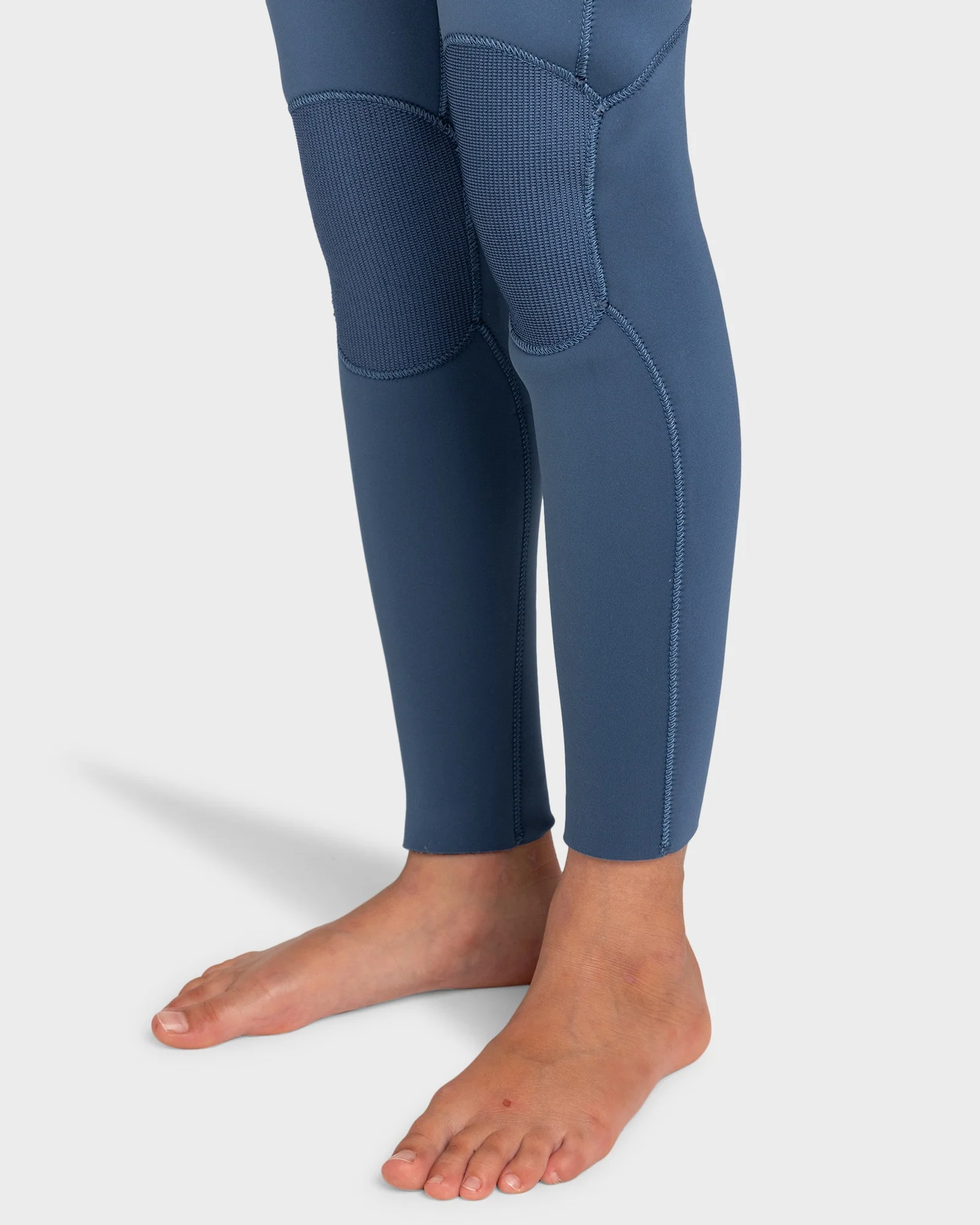 Girls 8-16 4/3 Swell Series Girl Backzip Wetsuit - Image 5