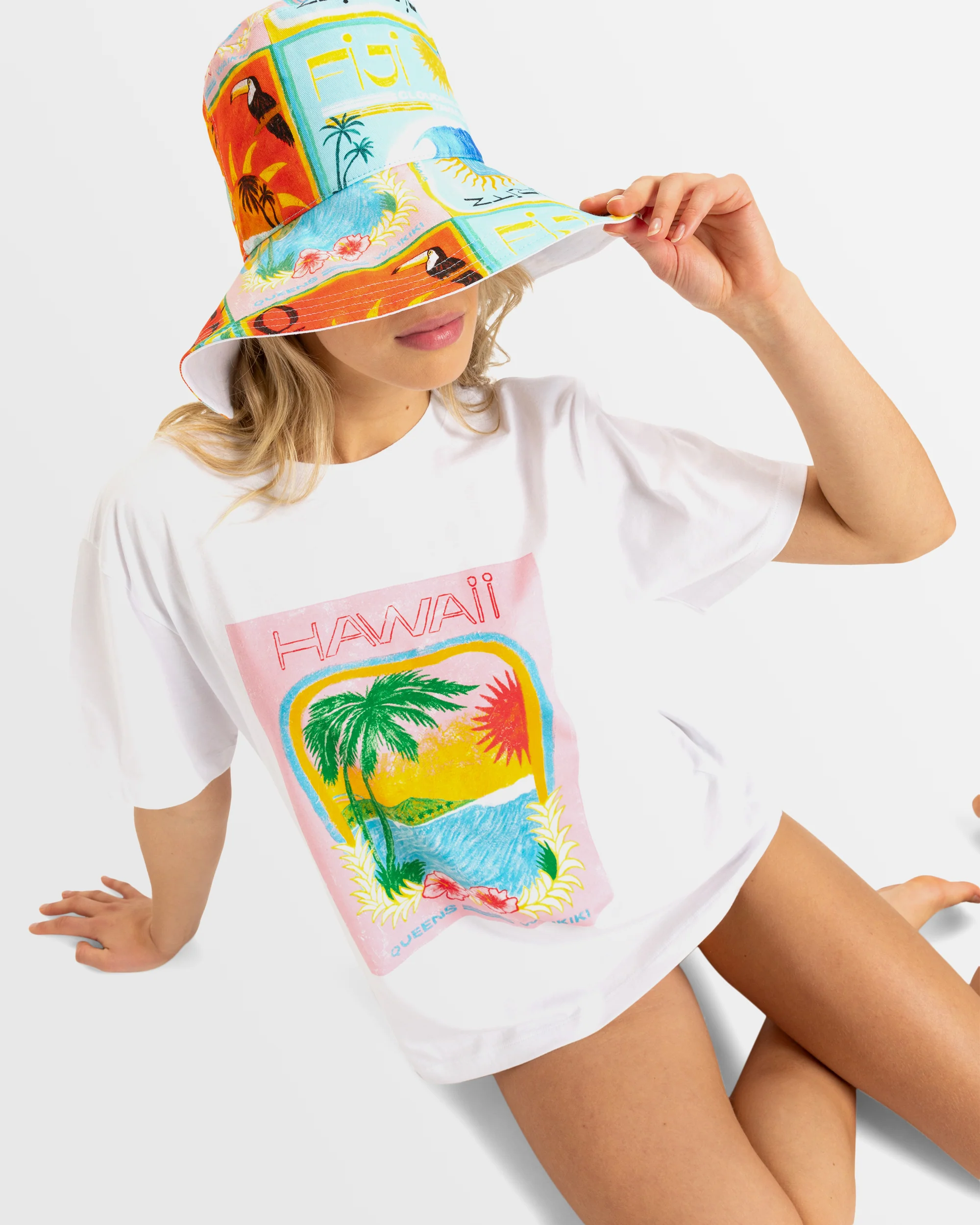 Womens Atlas Bucket Hat - Image 4