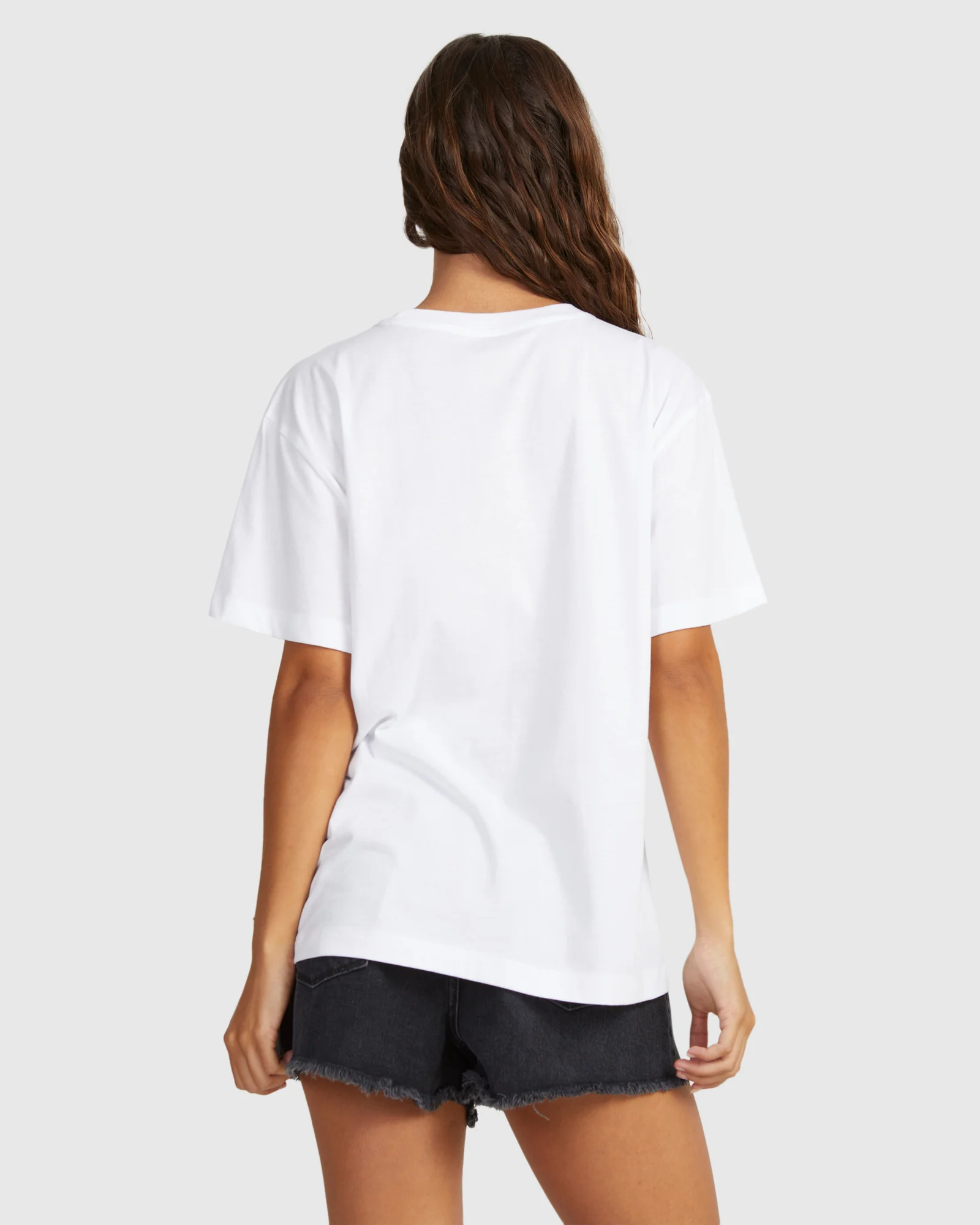 Womens Back To Land Ii T-Shirt - Image 3