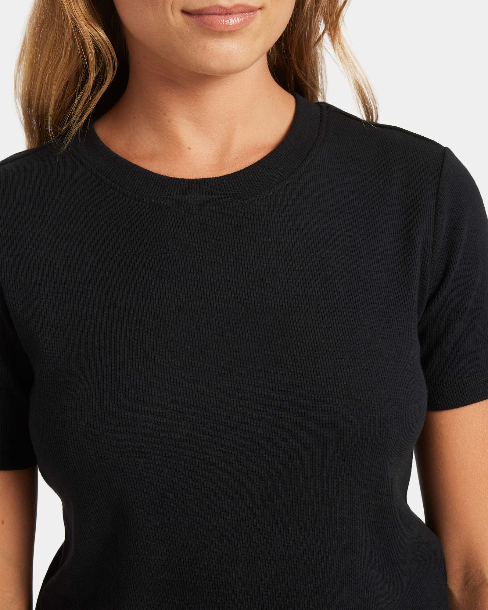 Womens Baseline T-Shirt - Image 4