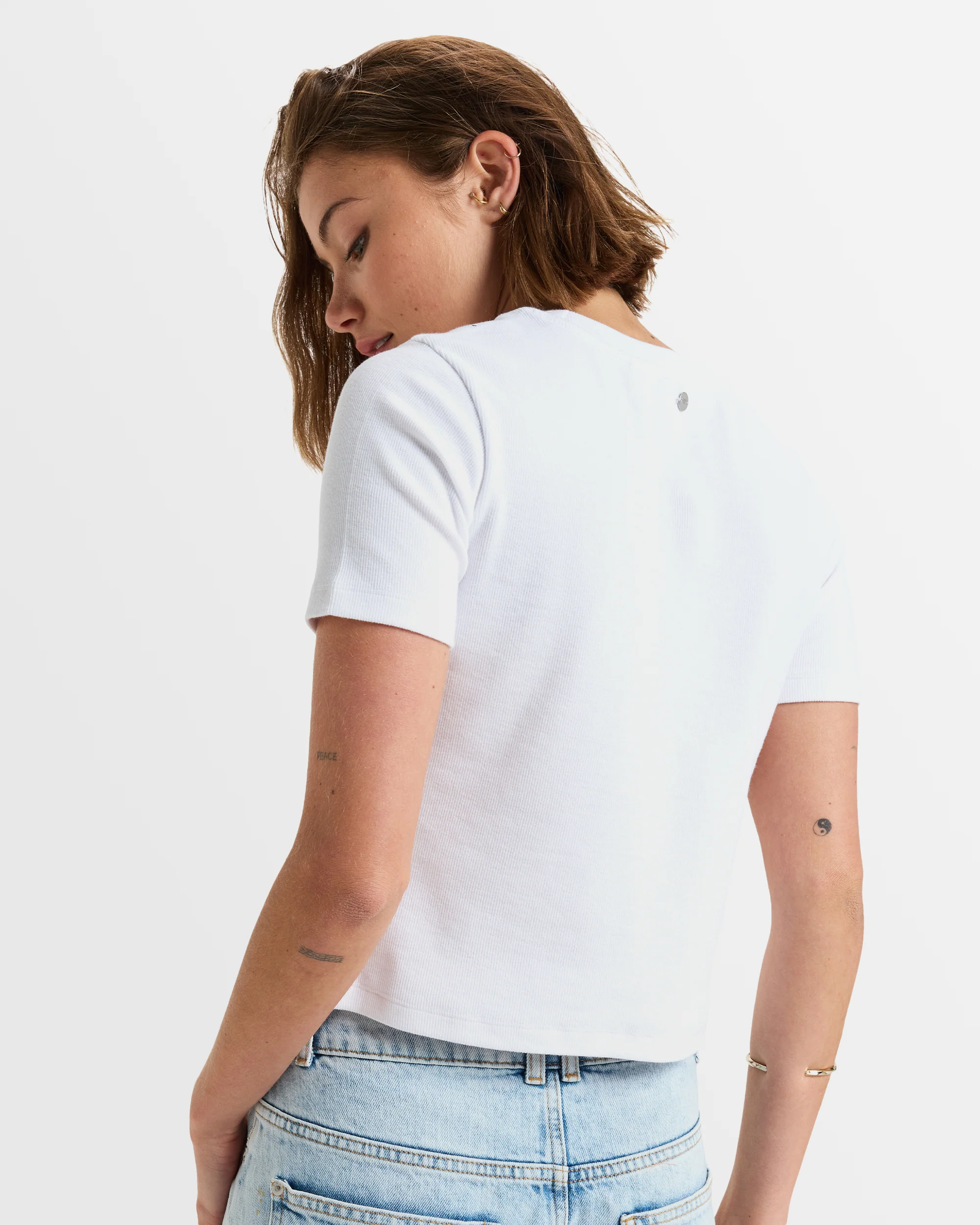 Womens Baseline Tee - Image 3
