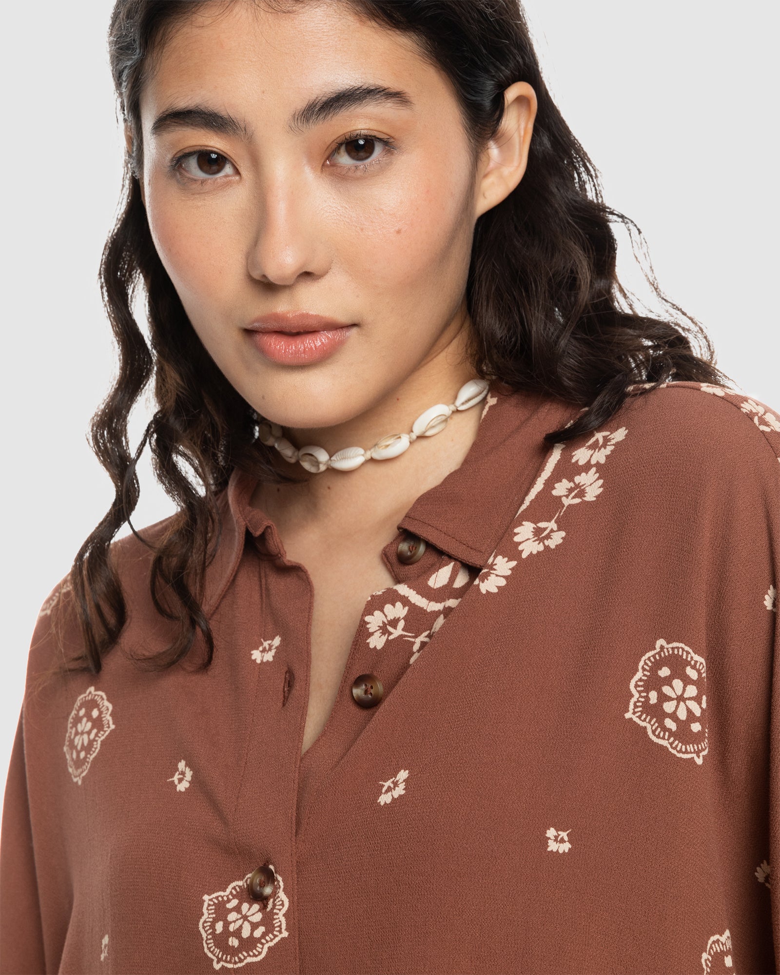 Womens Beach Nostalgia Short Sleeve Shirt - Image 4