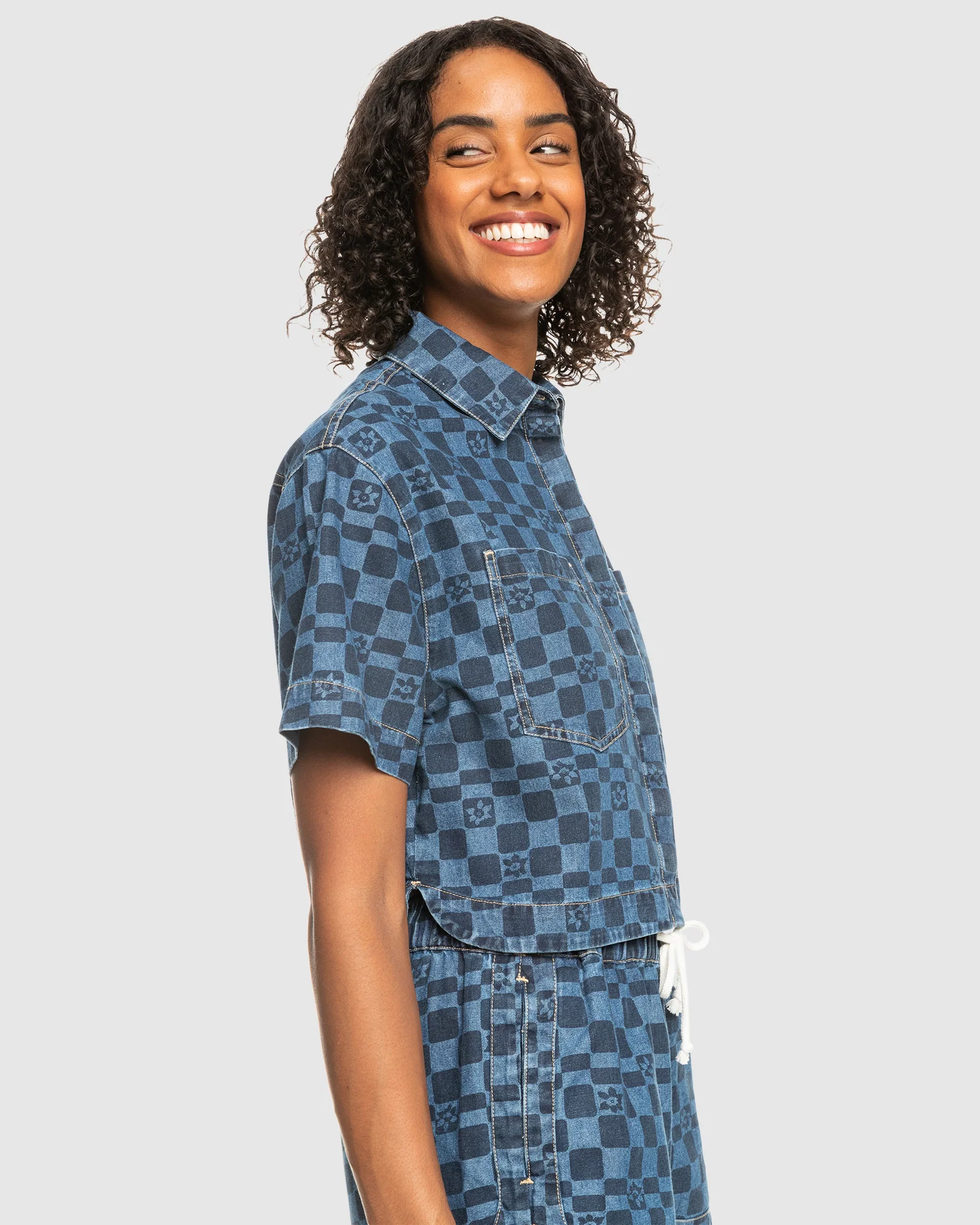 Womens Blue Wave Club Printed Shirt - Image 2