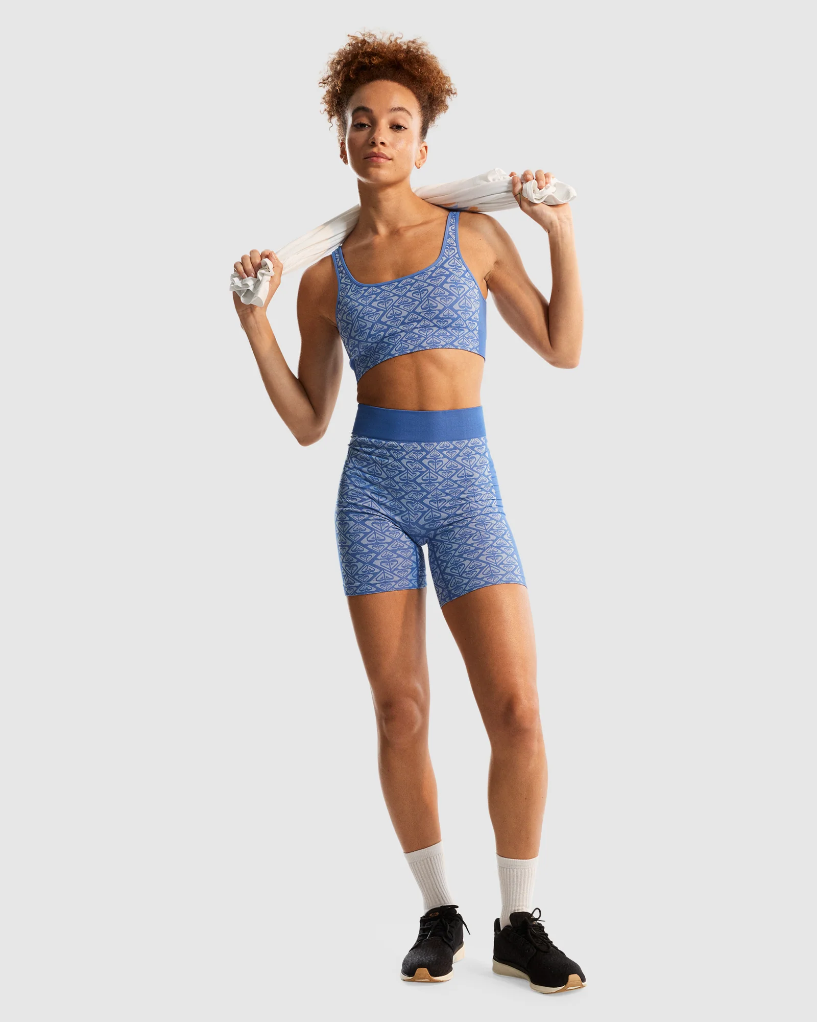 Womens Chill Out Seamless Low Support Sports Bra - Image 3