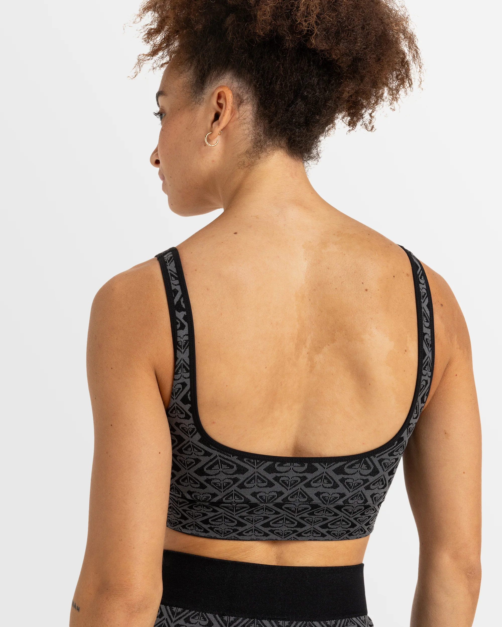 Womens Chill Out Seamless Low Support Sports Bra - Image 3