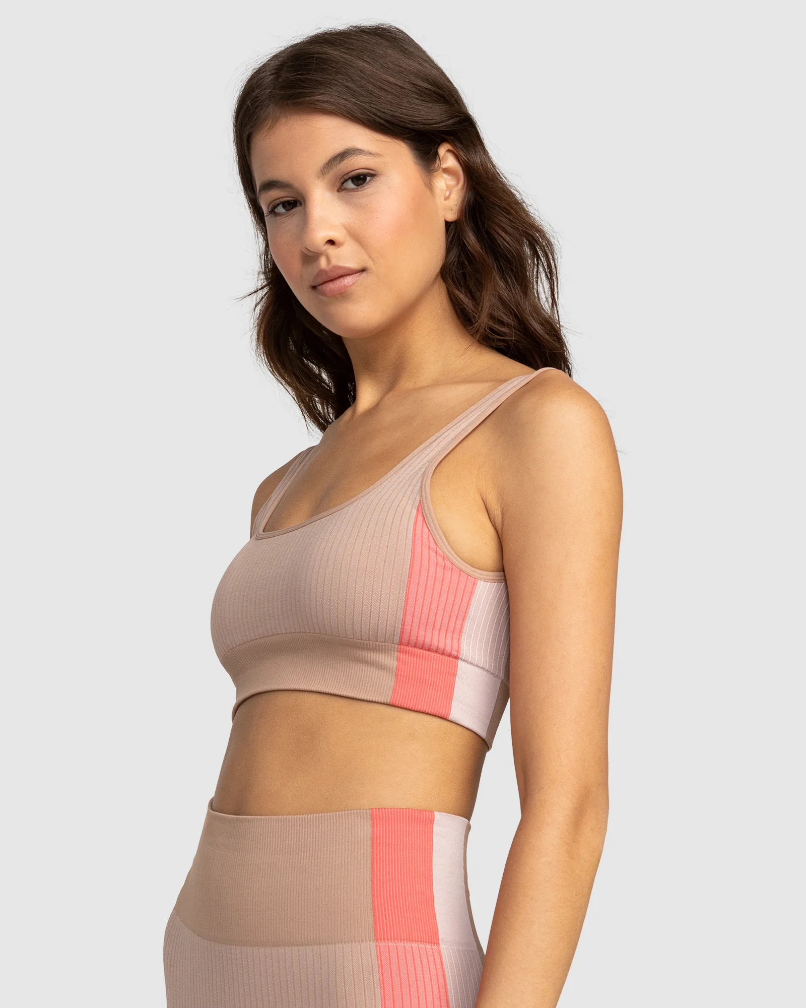 Womens Chill Out Seamless Squared Bra - Image 2