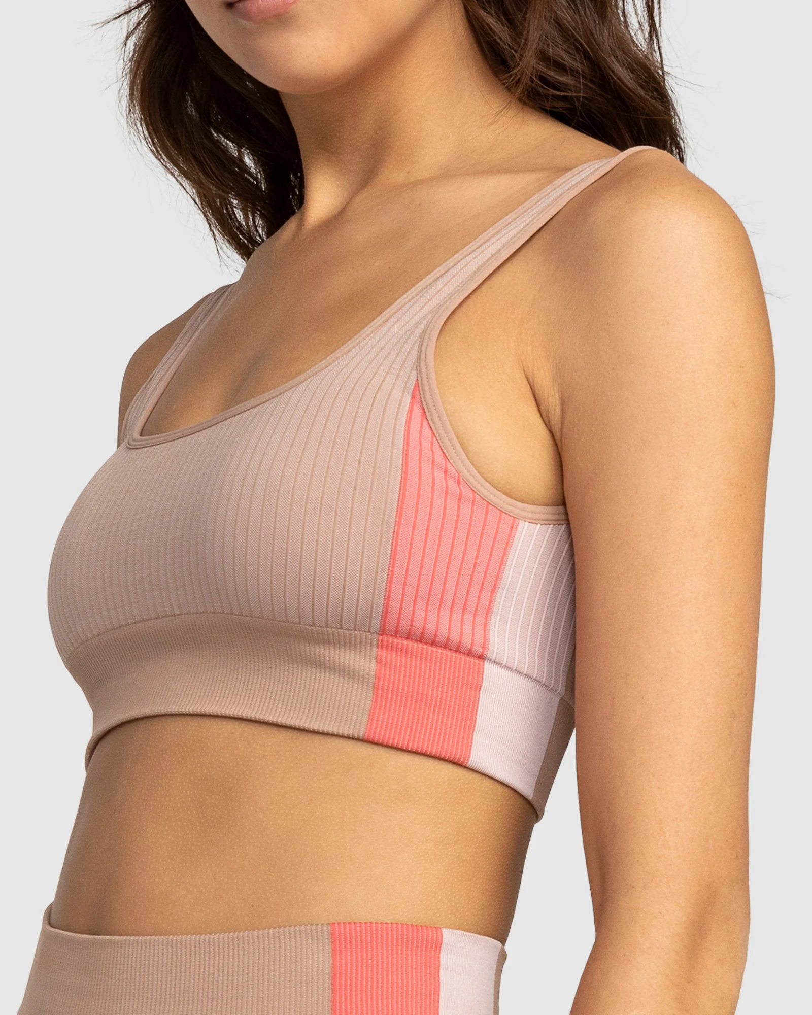 Womens Chill Out Seamless Squared Bra - Image 4