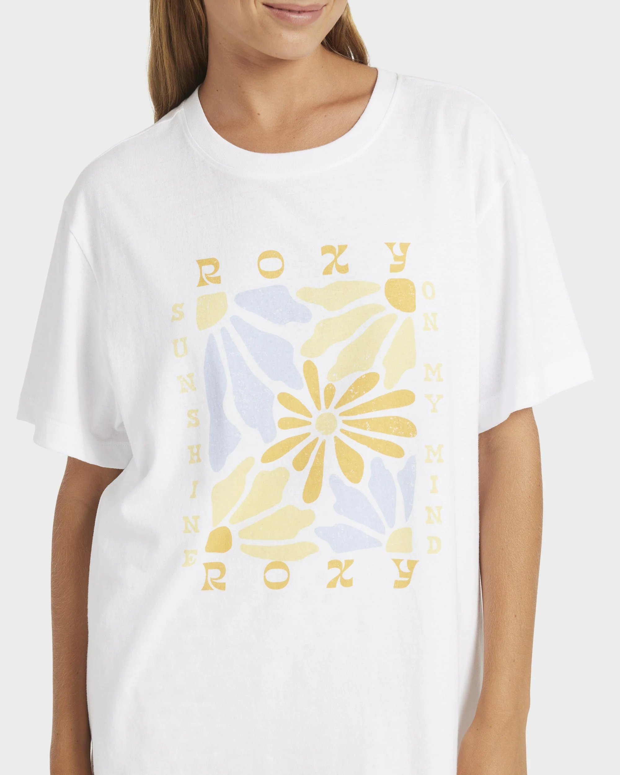 Womens Daisy T-Shirt - Image 5