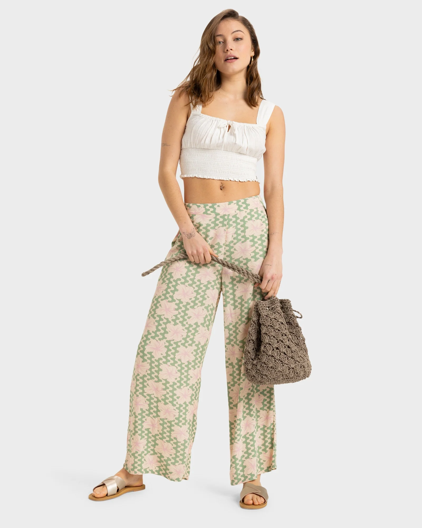 Womens Doubtful Beachcomber Sling Bag - Image 6