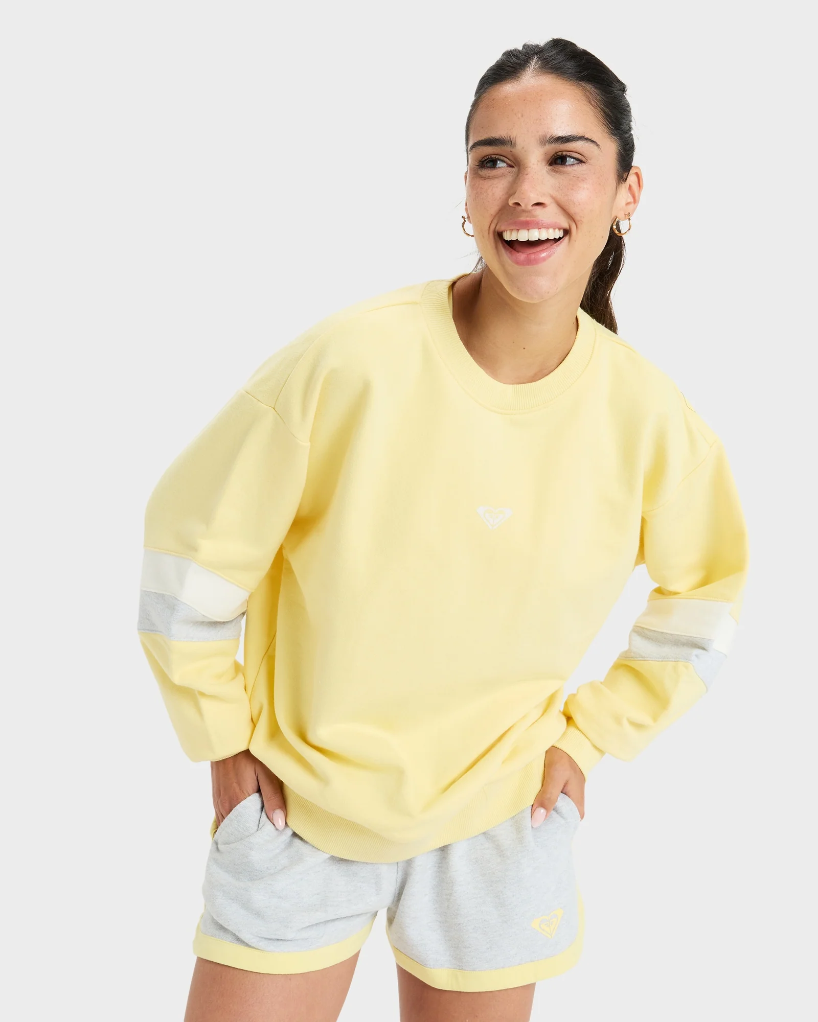 Womens Essential Energy Crew Neck - Image 4