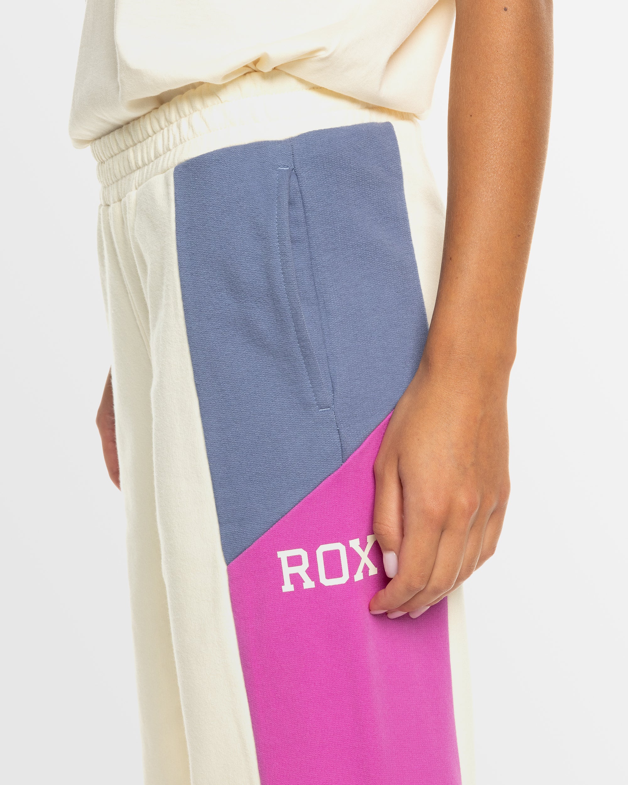 Womens Essential Energy Jogger Pants - Image 4