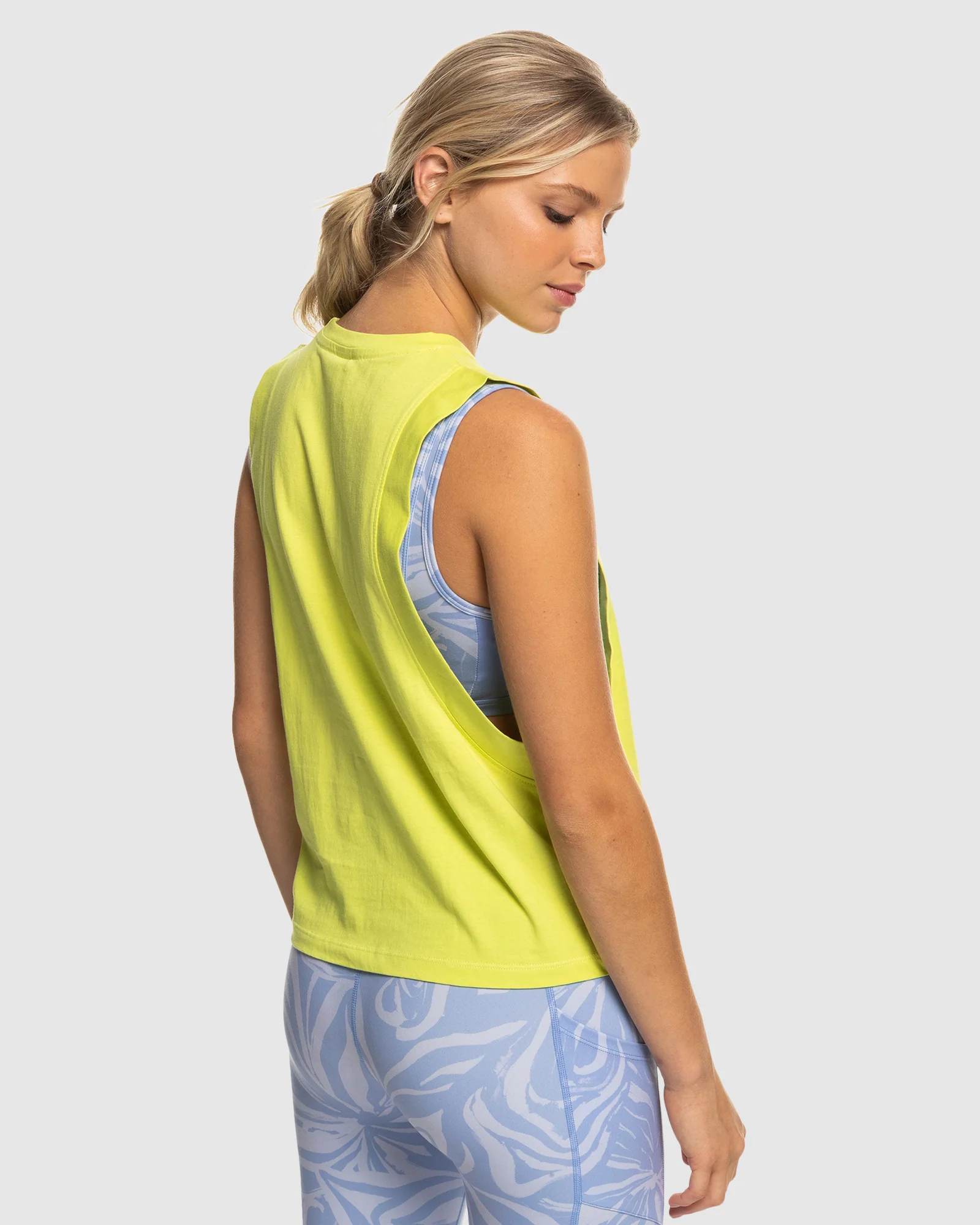 Womens Essential Energy Muscle Tank Tank - Image 3