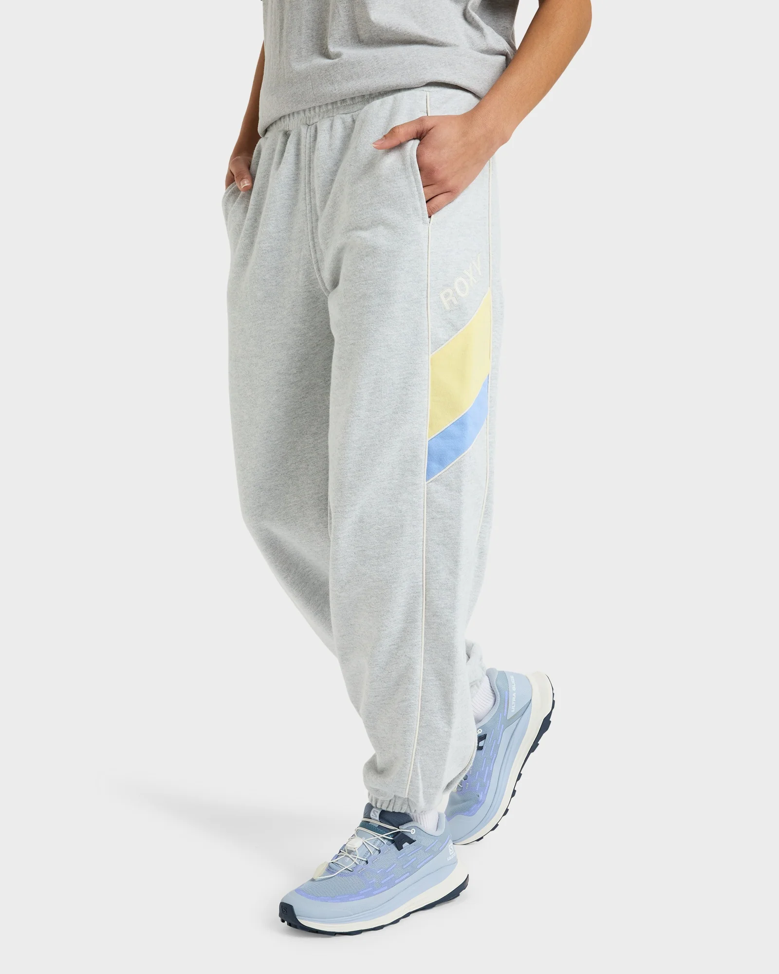 Womens Essential Energy New Jogger Pants - Image 3