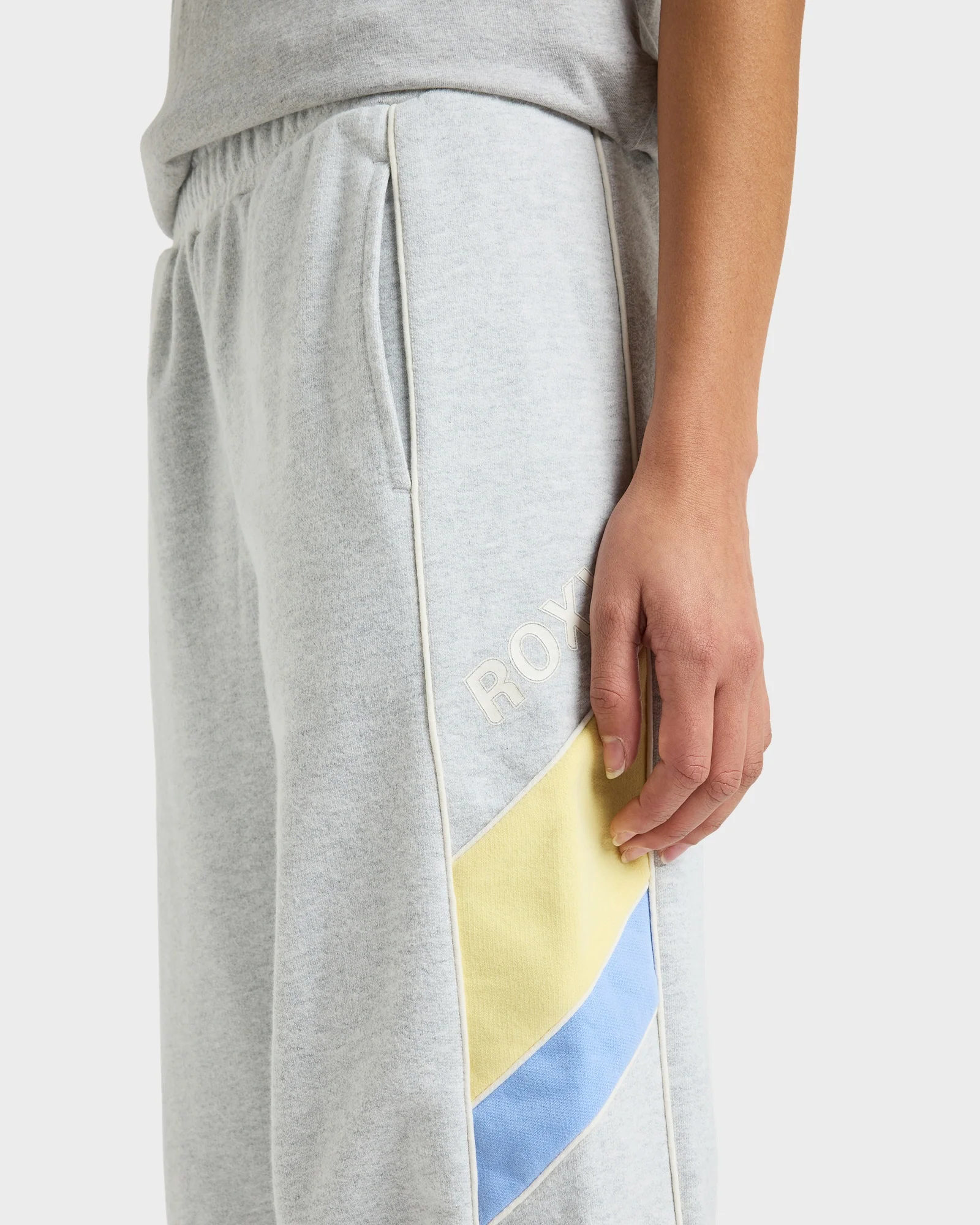 Womens Essential Energy New Jogger Pants - Image 4