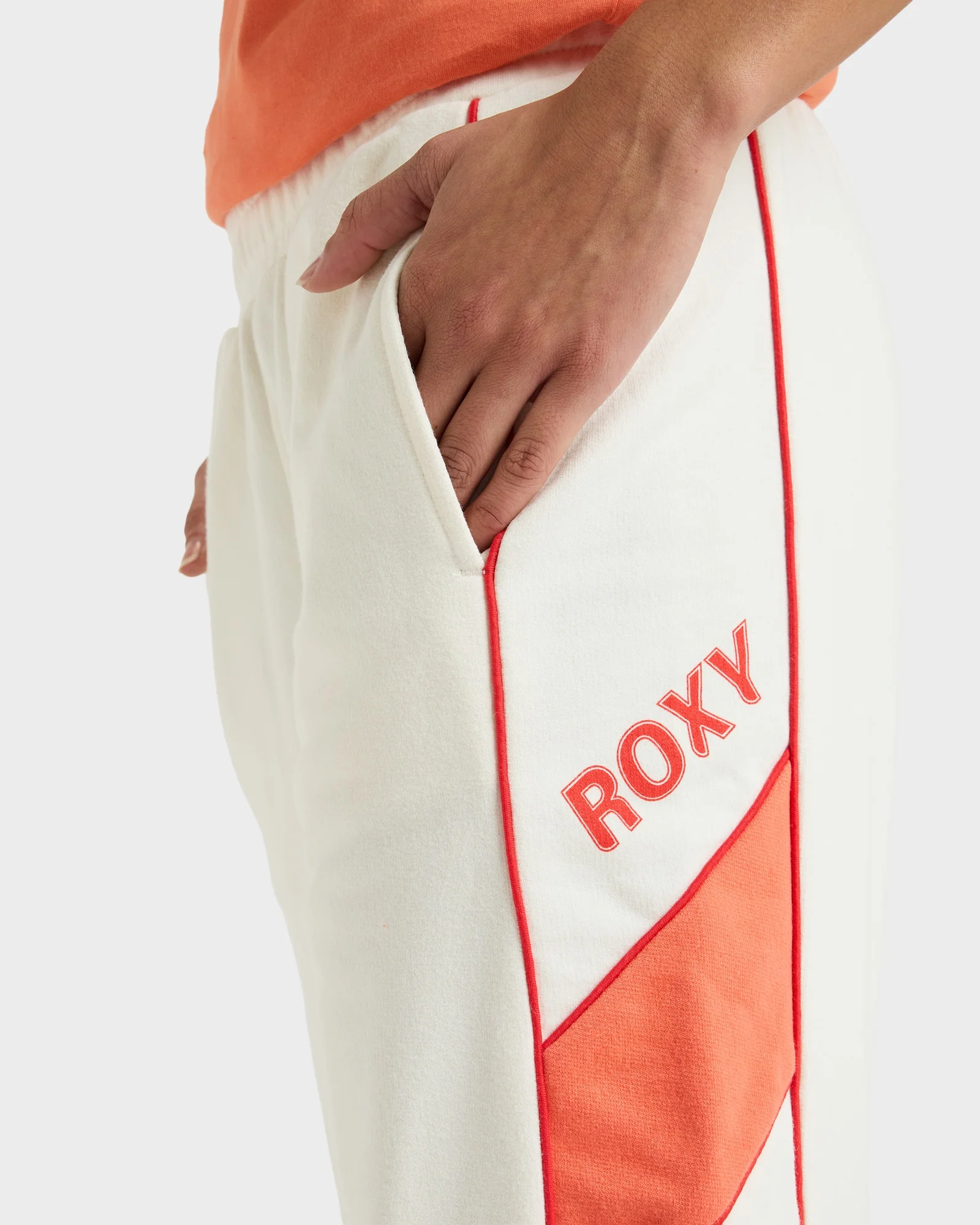 Womens Essential Energy New Jogger Pants - Image 4