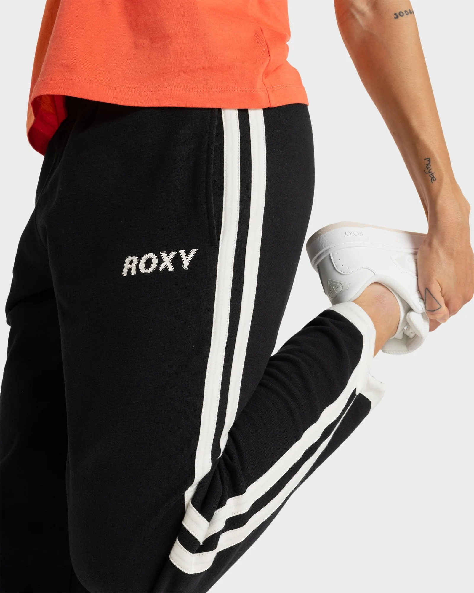 Womens Essential Energy Scallop Pants - Image 2