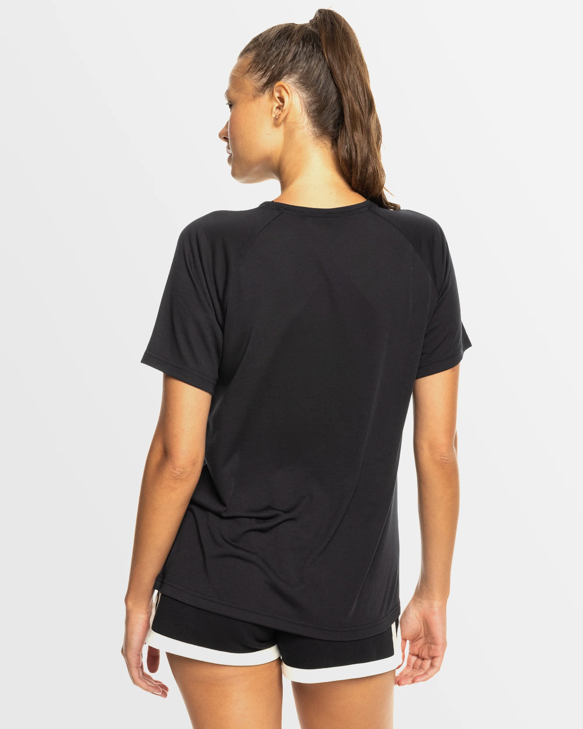 Womens Everyday Flow Technical T-Shirt - Image 3