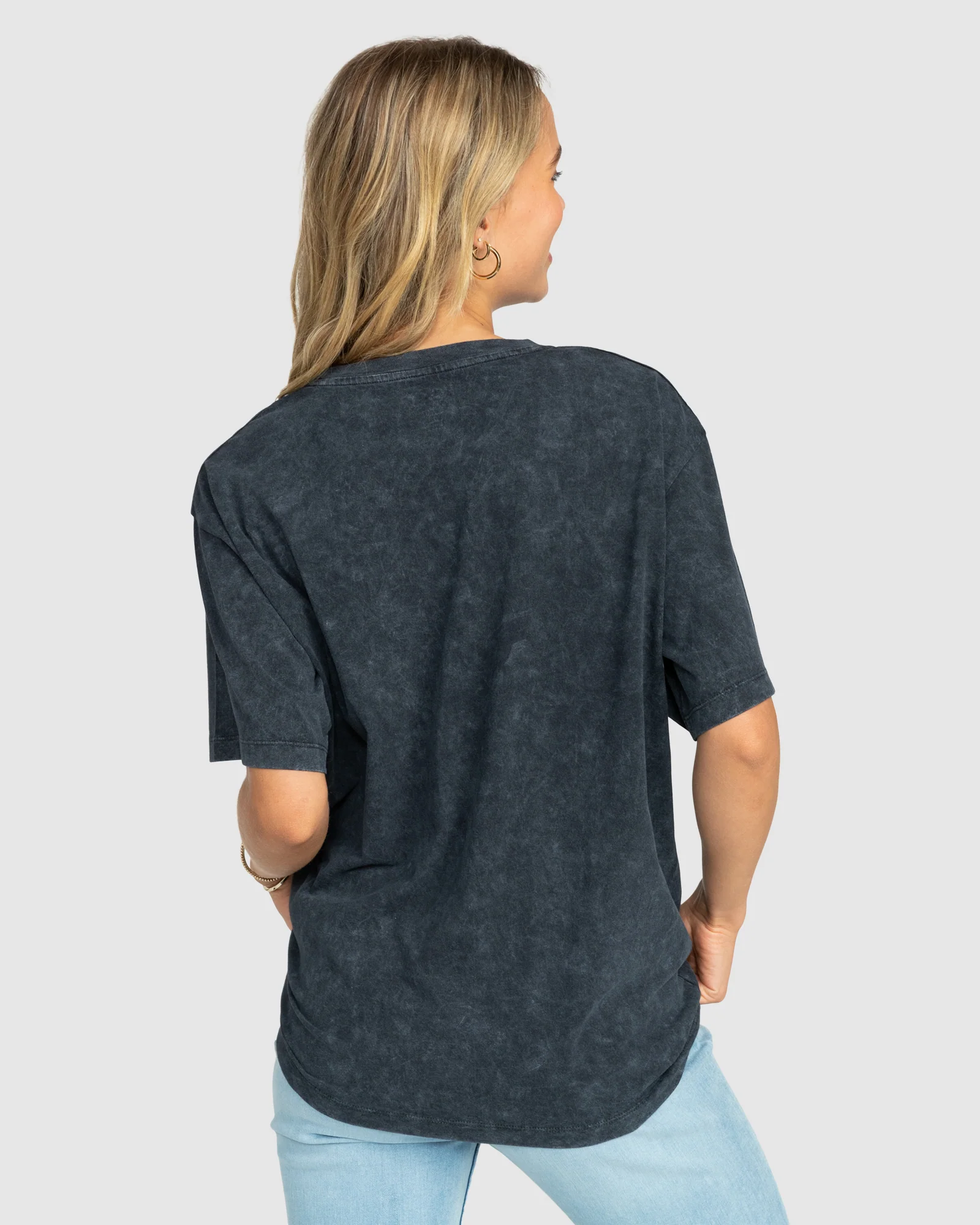 Womens Girl Need Love C T-Shirt - Image 3
