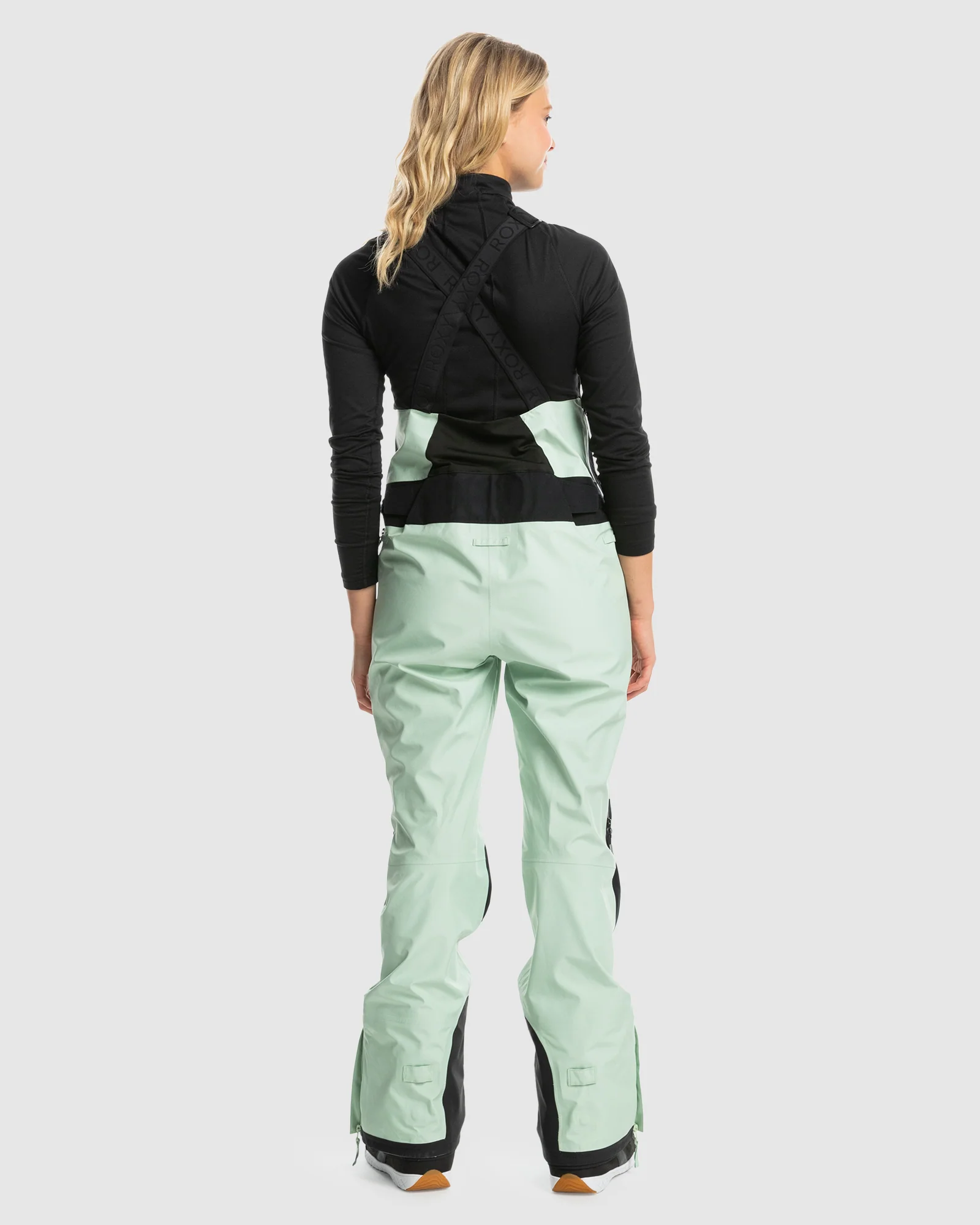 Womens Gore-Tex Lunalite 3L Bib Snow Pants - Image 2