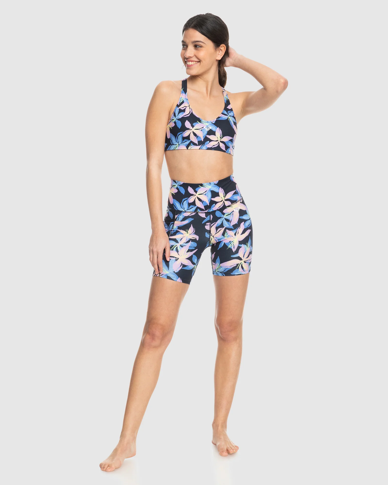 Womens Heart Into It Pt Sports Bra - Image 4