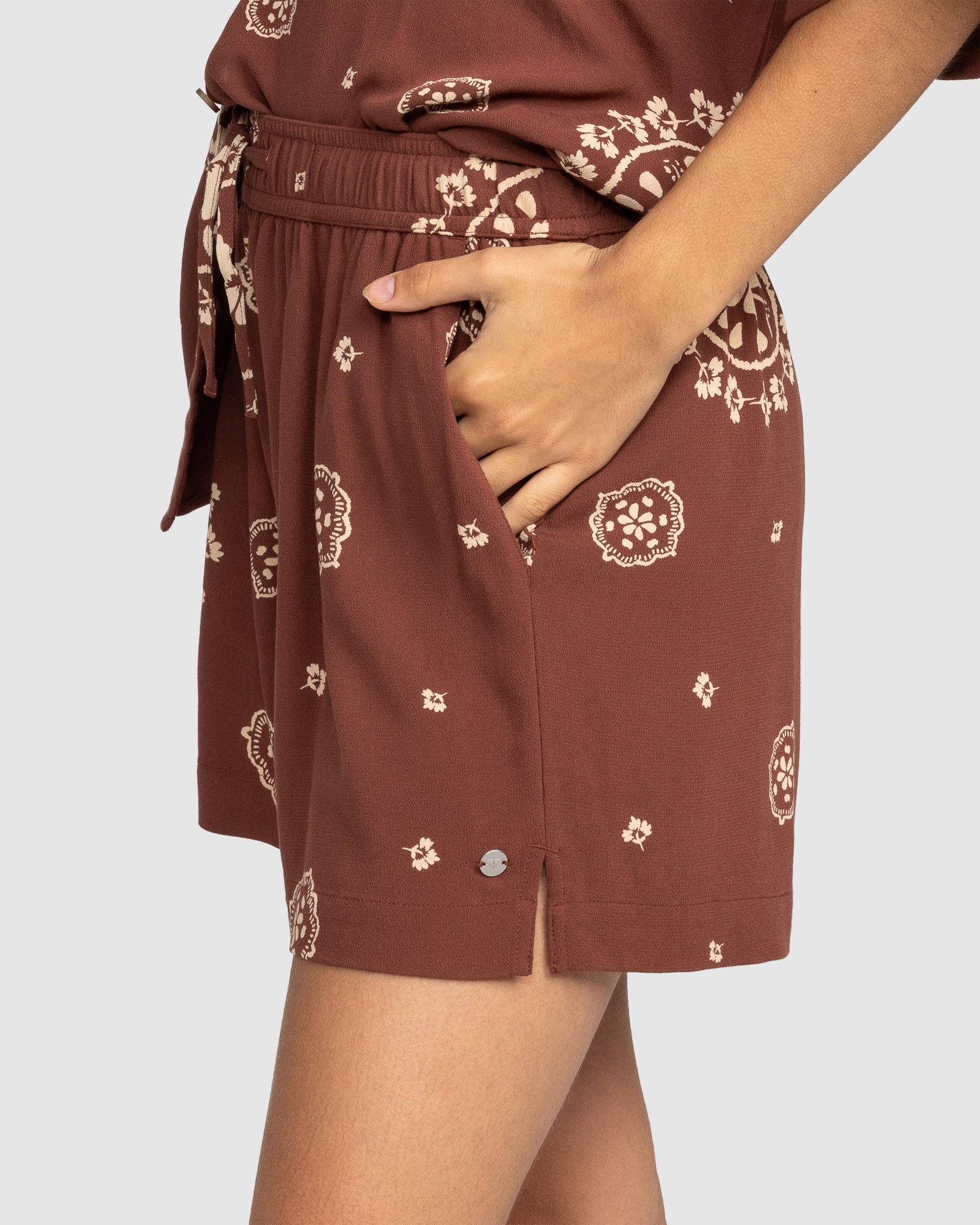 Womens Lekeitio Break Elasticated Waist Beach Shorts - Image 2