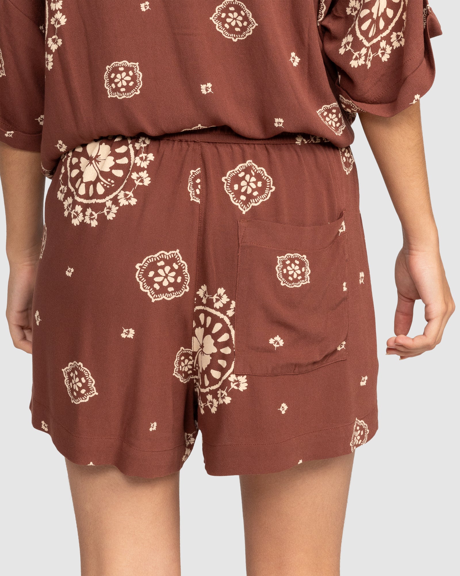 Womens Lekeitio Break Elasticated Waist Beach Shorts - Image 3