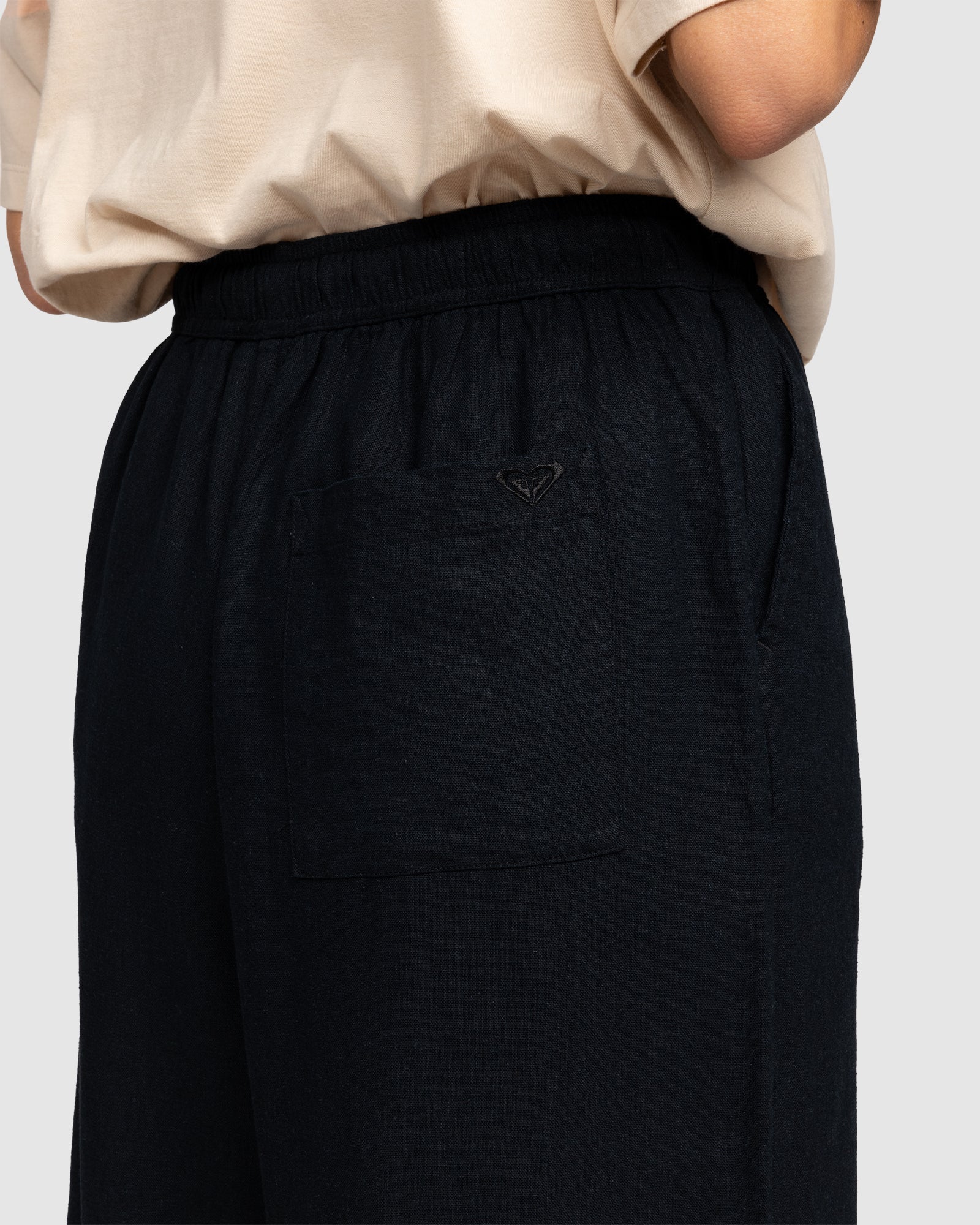 Womens Lekeitio Break Mid Pants - Image 4
