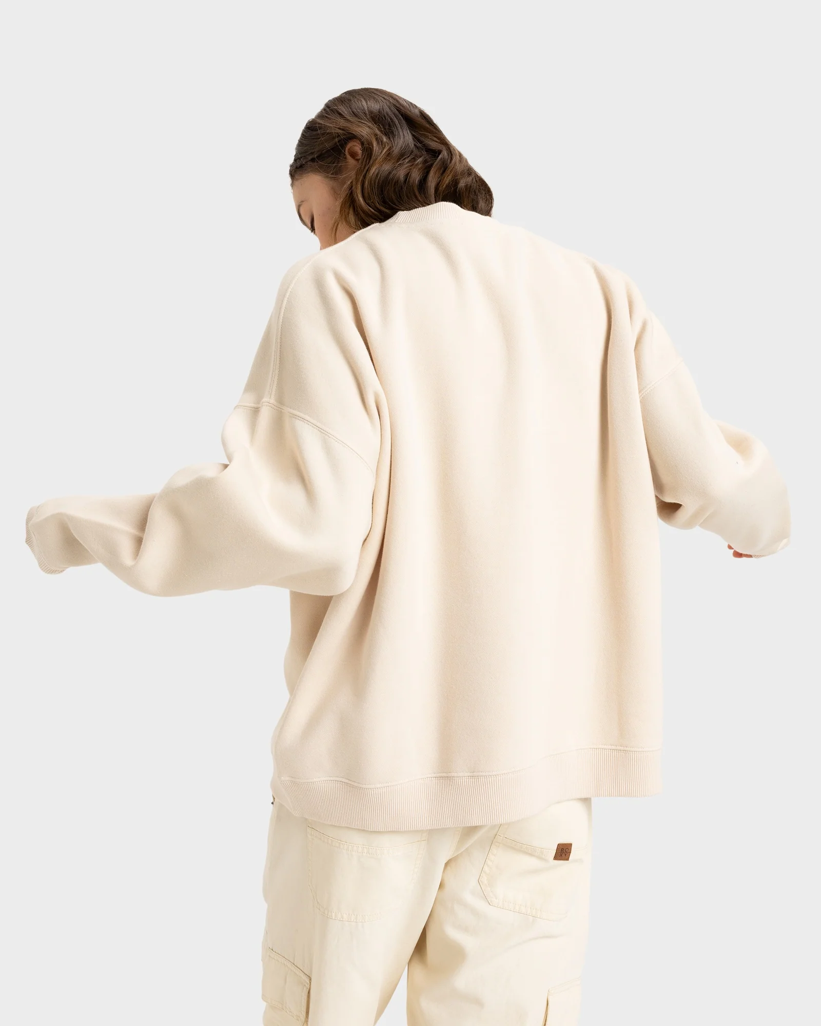 Womens Lineup Oversized Crew Neck - Image 3