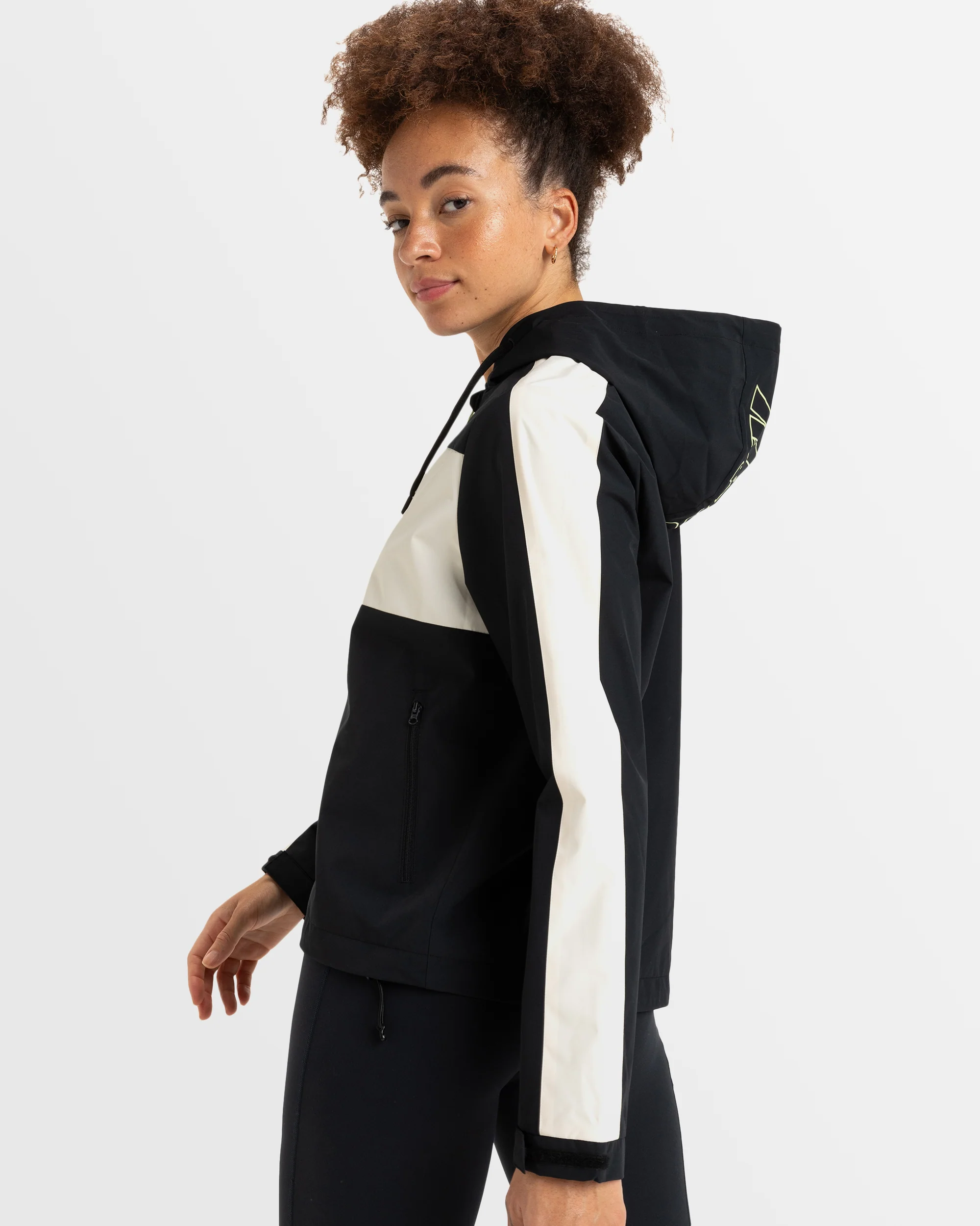 Womens Move Free Reversible Rain Jacket - Image 2