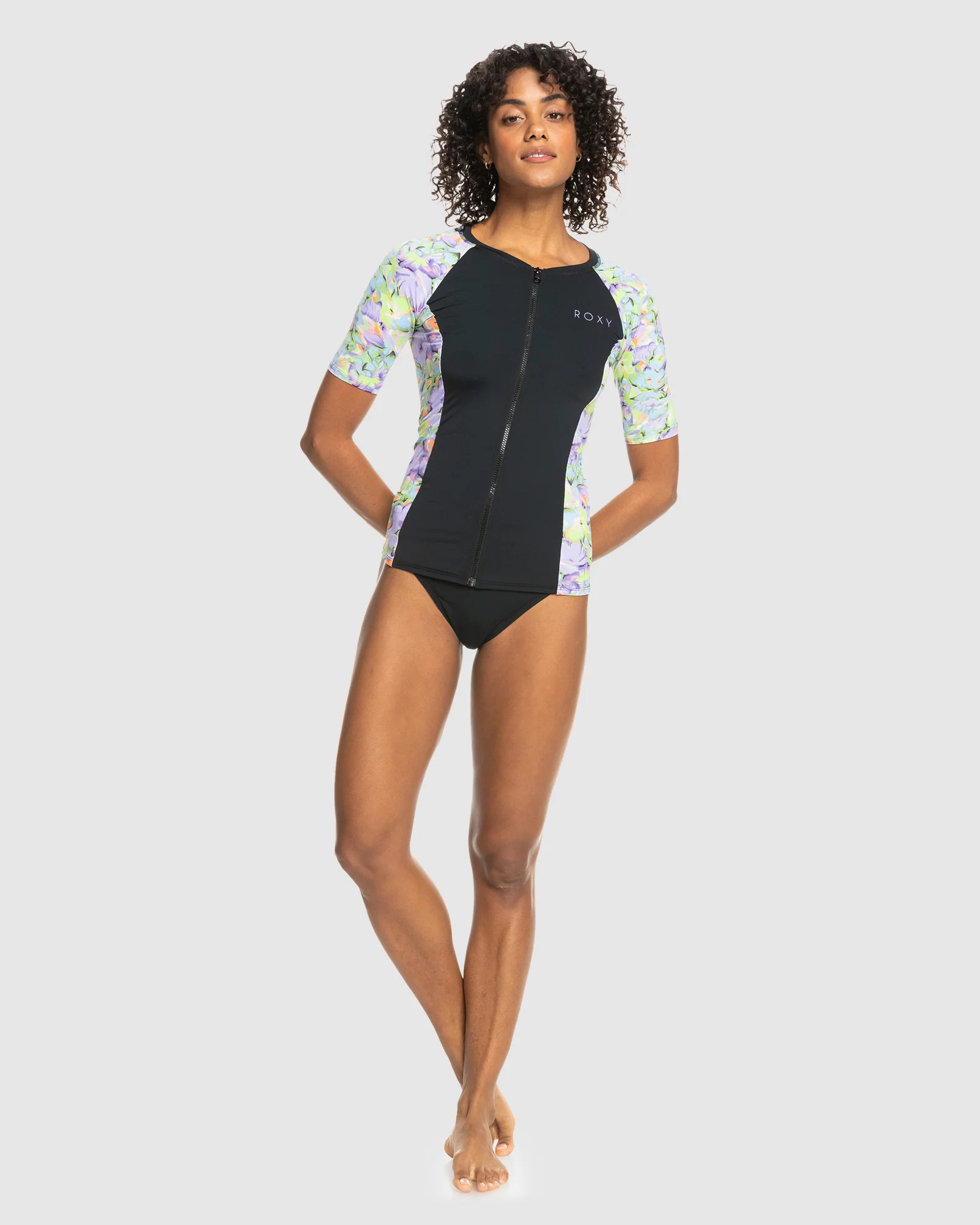 Womens New Ss Lycra Zipped Throught Rashguard - Image 5