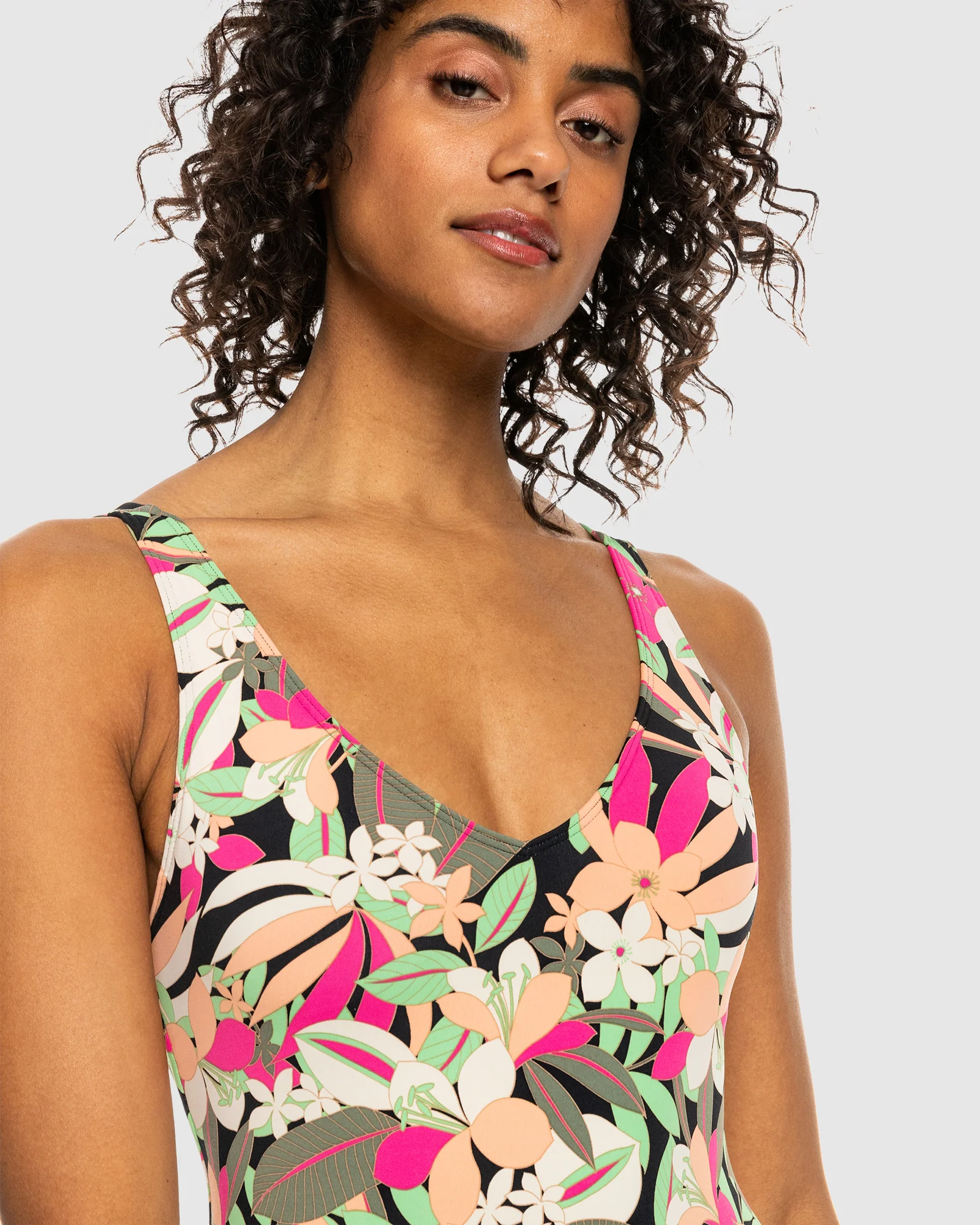Womens Beach Classics High Leg One Piece Swimsuit - Image 4