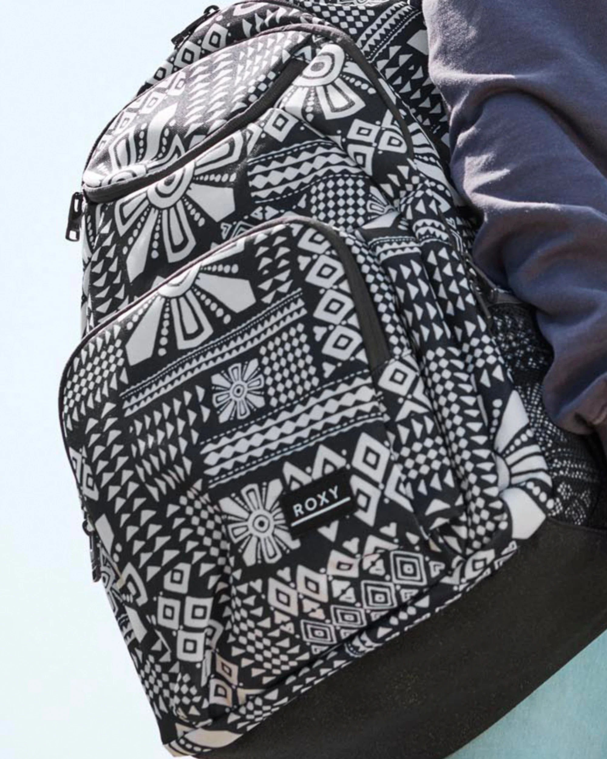 Womens Shadow Swell Medium Backpack - Image 5