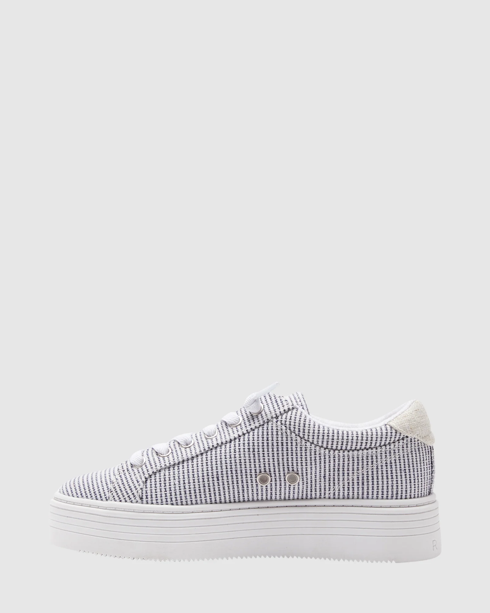 Womens Sheilahh 2.0 Shoes - Image 6