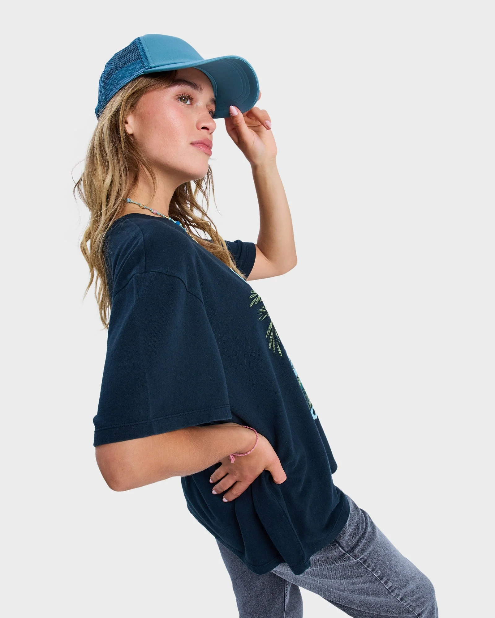 Womens Sunnyoversize T-Shirt - Image 3