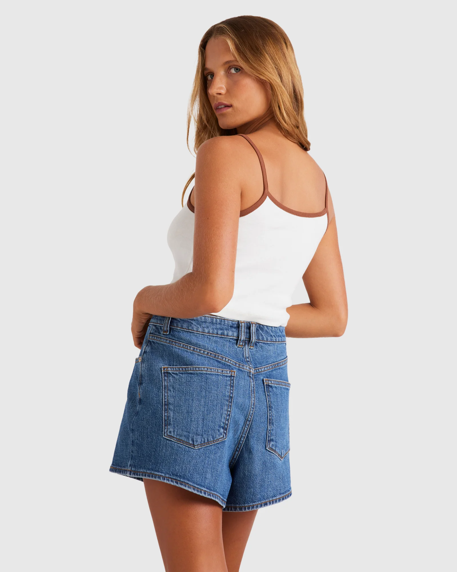 Womens Sunrise Wave Tank Top - Image 3