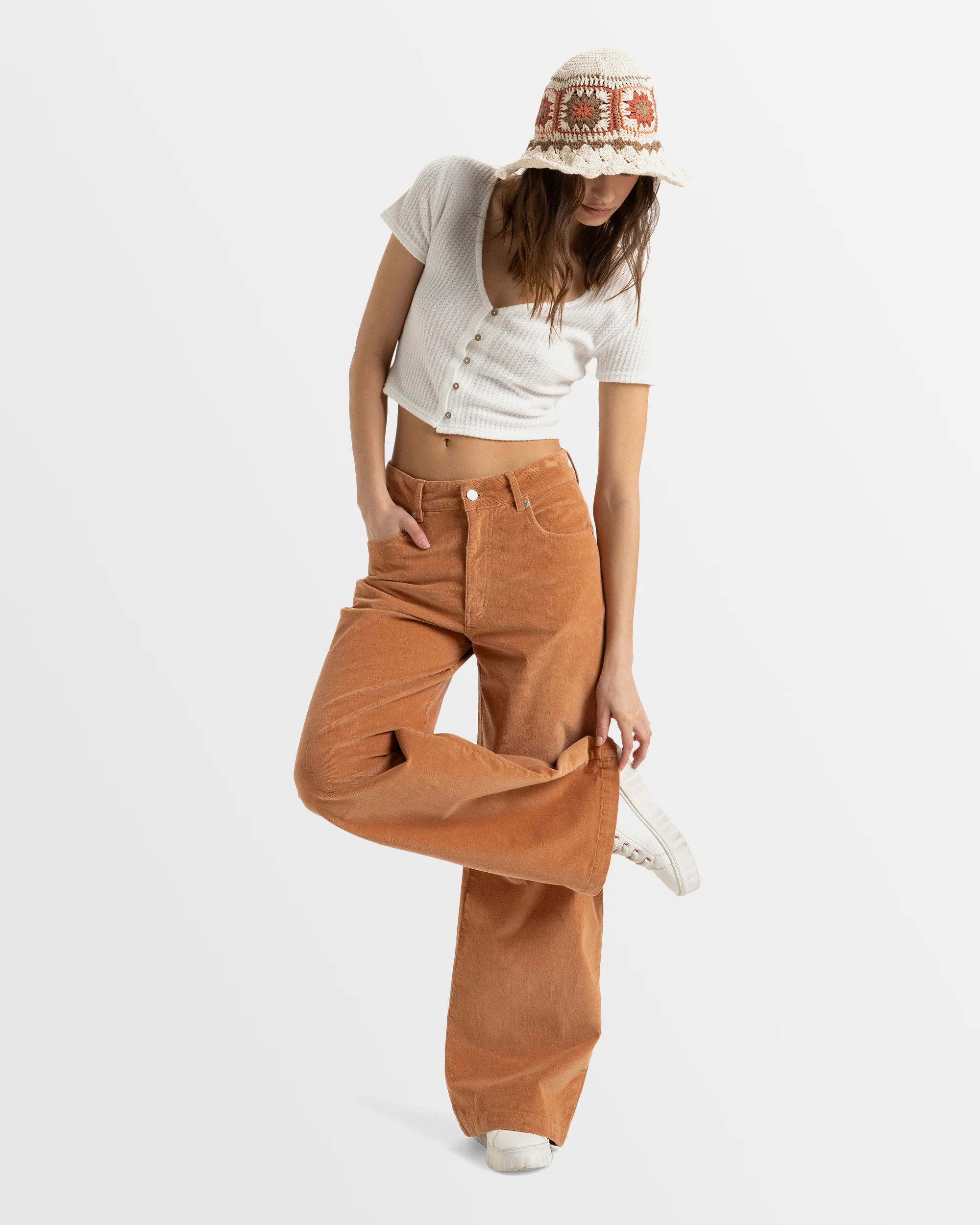 Womens Surf On Cloud Corduroy Pant - Image 2