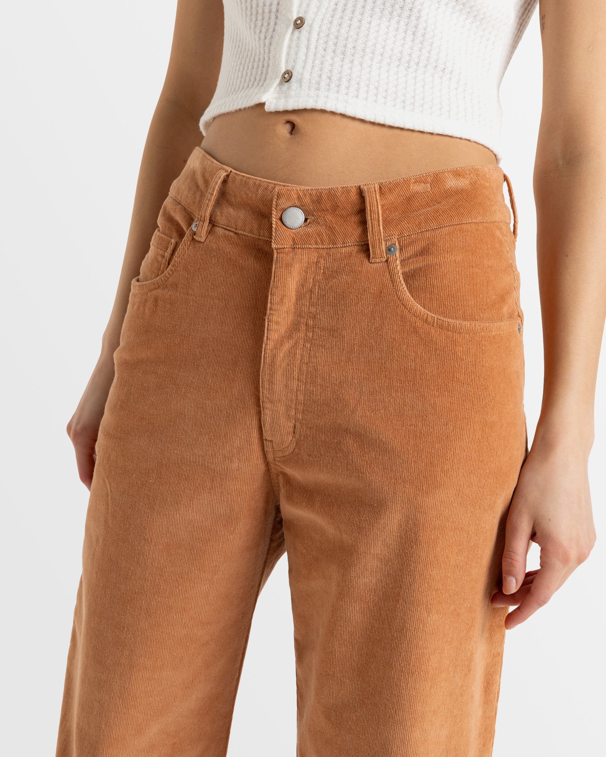 Womens Surf On Cloud Corduroy Pant - Image 5