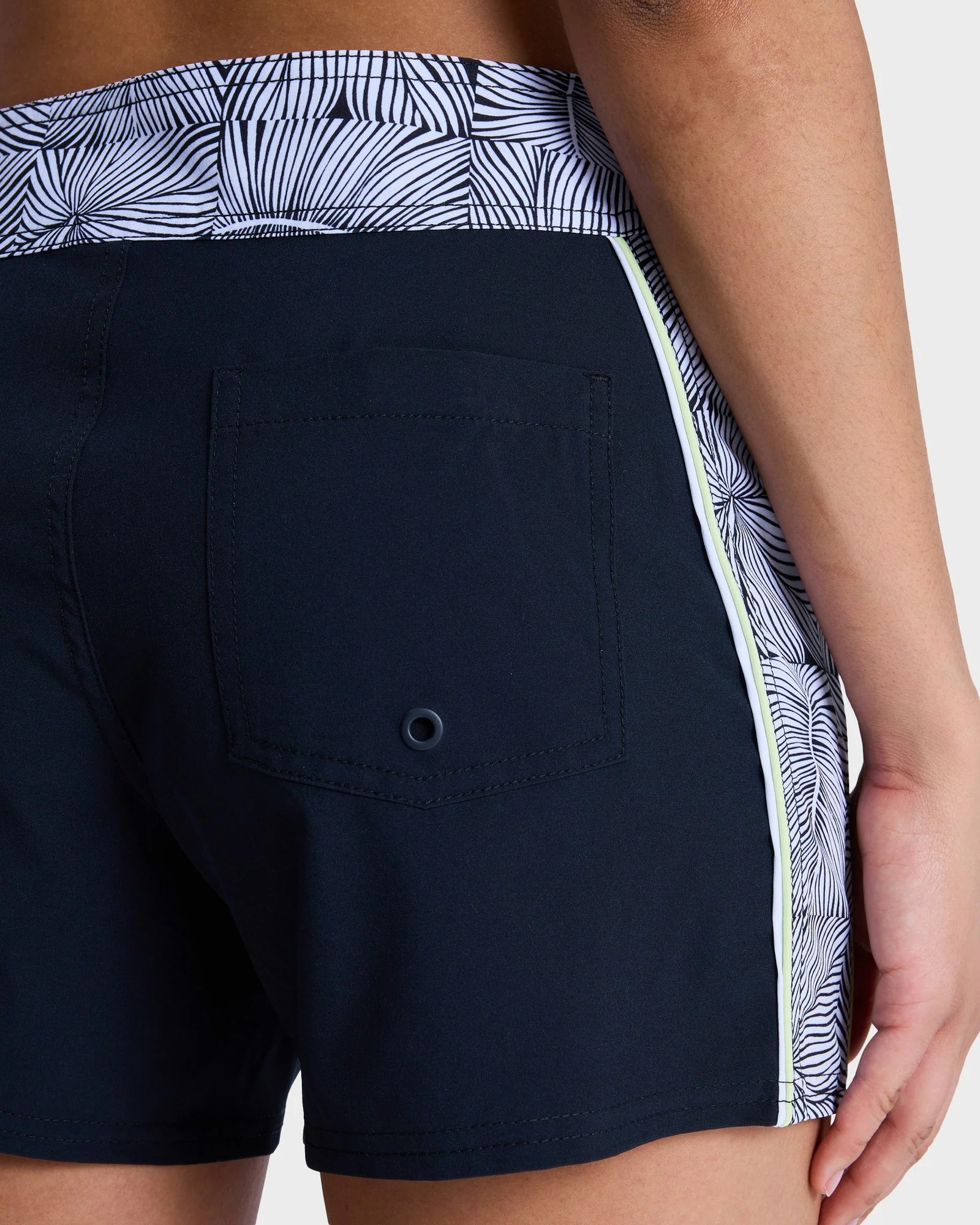 Womens The Pro Surf Boardshorts - Image 6