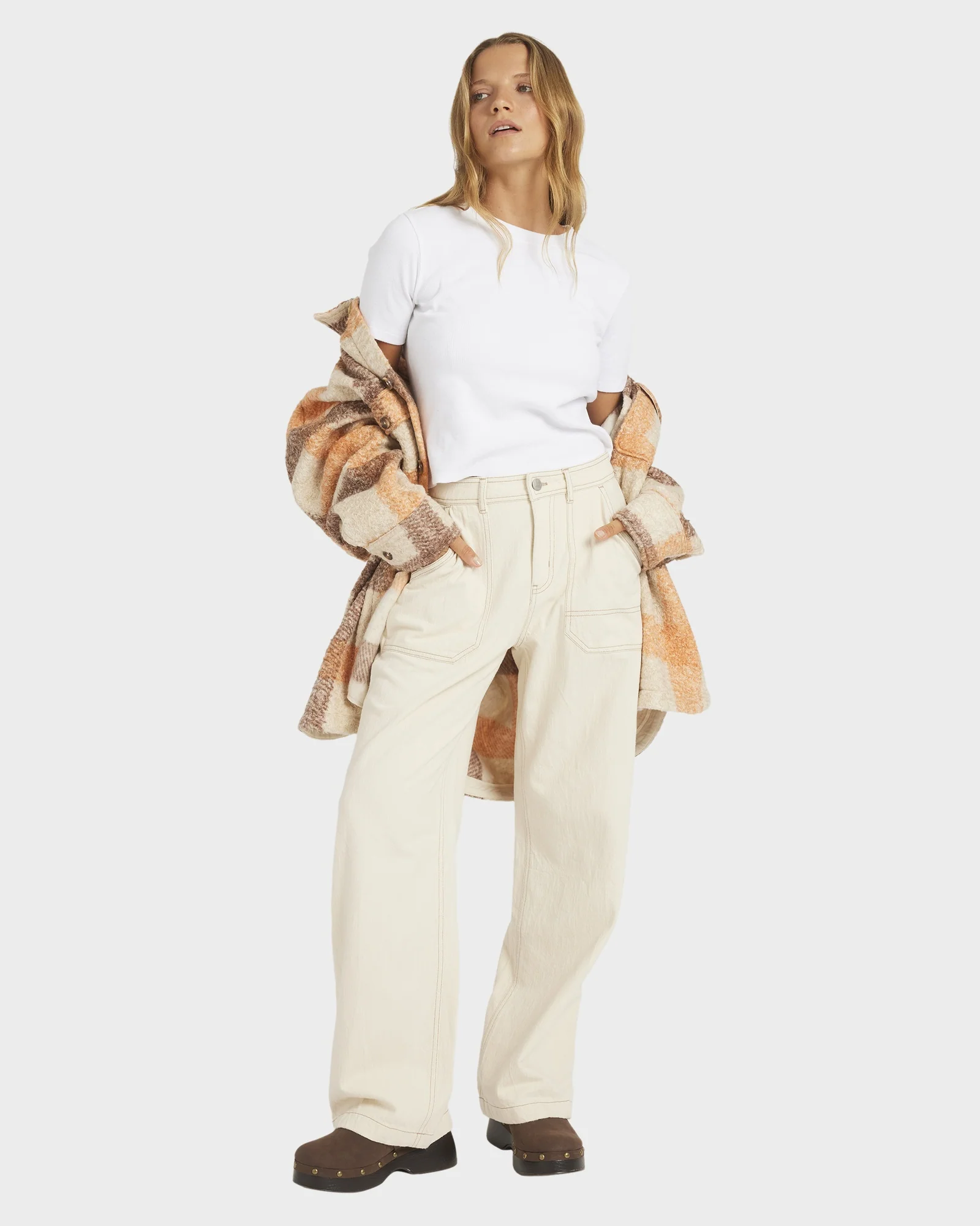 Womens Vibrant Air Carpenter Pants - Image 9
